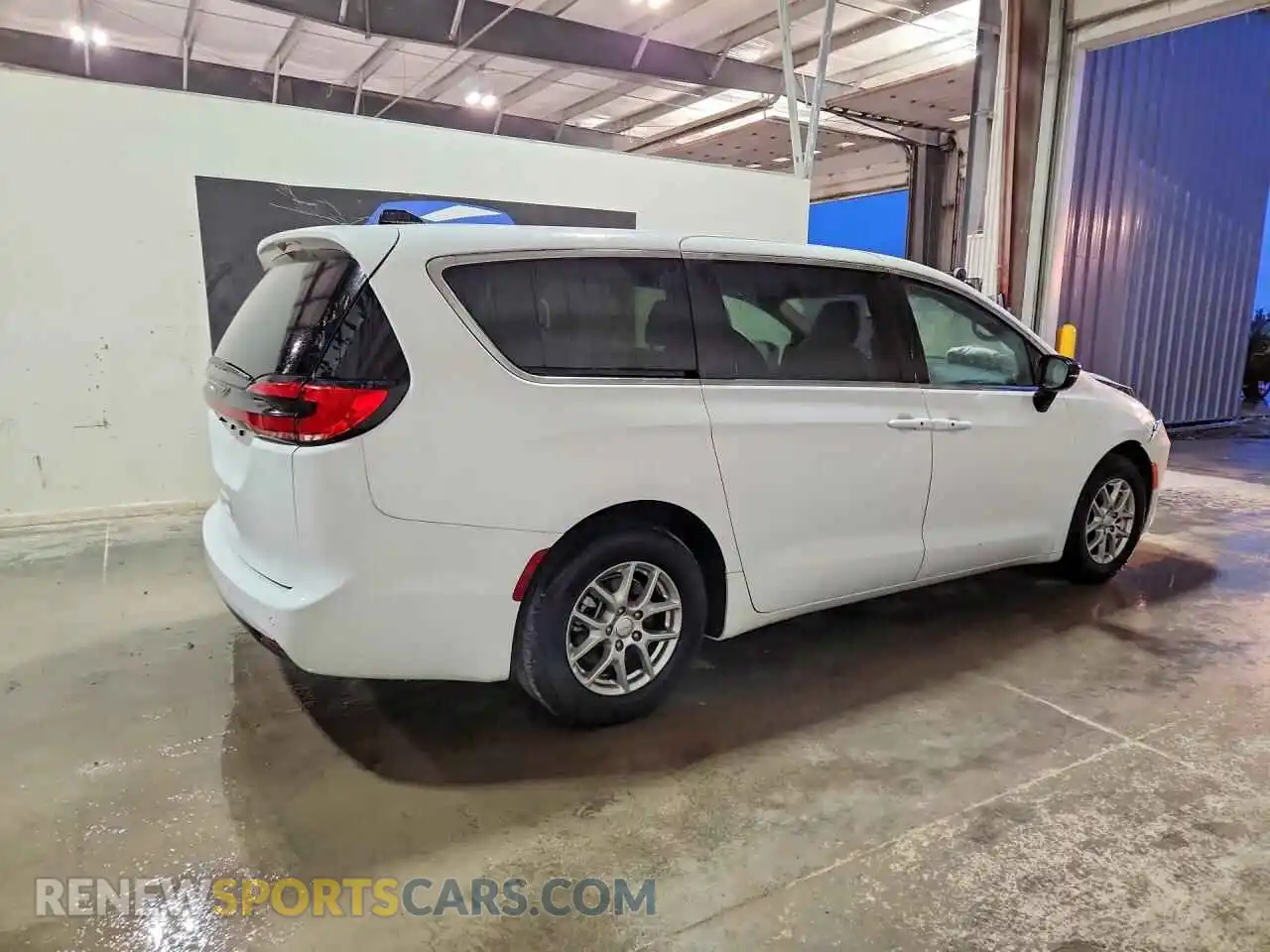 3 Photograph of a damaged car 2C4RC1BG5VR590580 CHRYSLER PACIFICA 2027