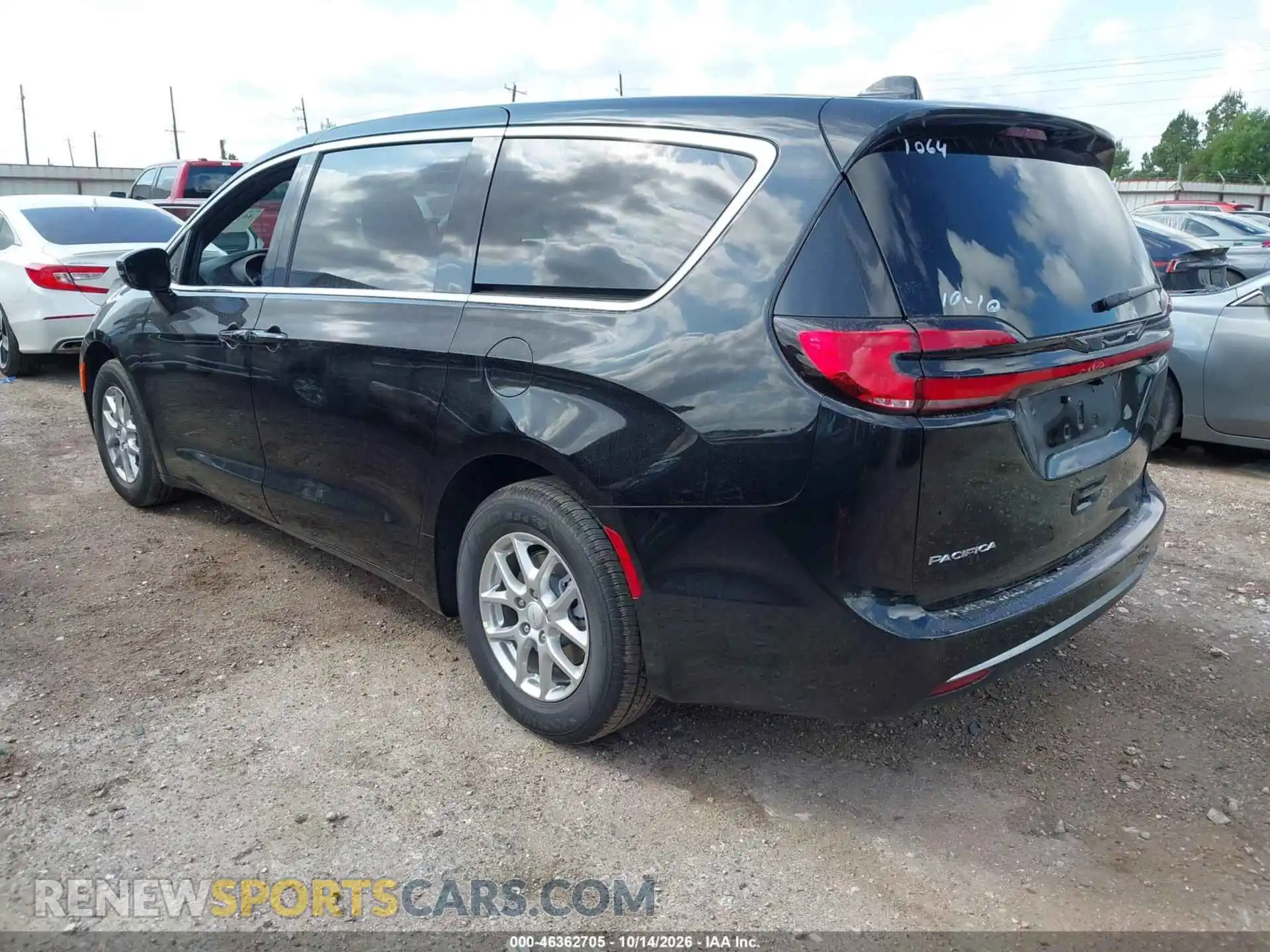 3 Photograph of a damaged car 2C4RC1BG6VR611064 CHRYSLER PACIFICA 2027