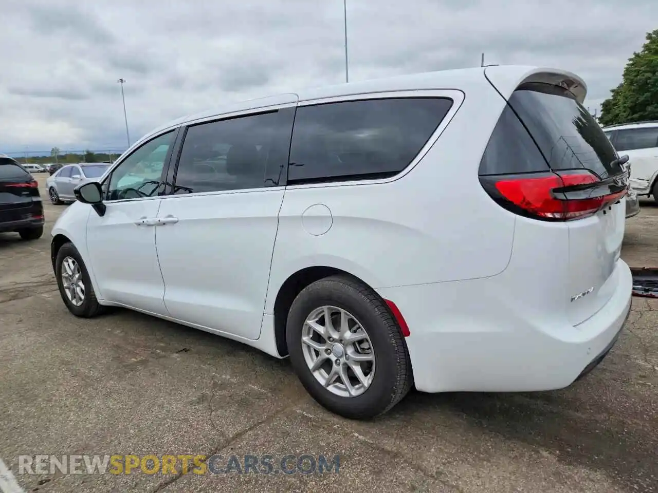 2 Photograph of a damaged car 2C4RC1BG7VR572484 CHRYSLER PACIFICA 2027