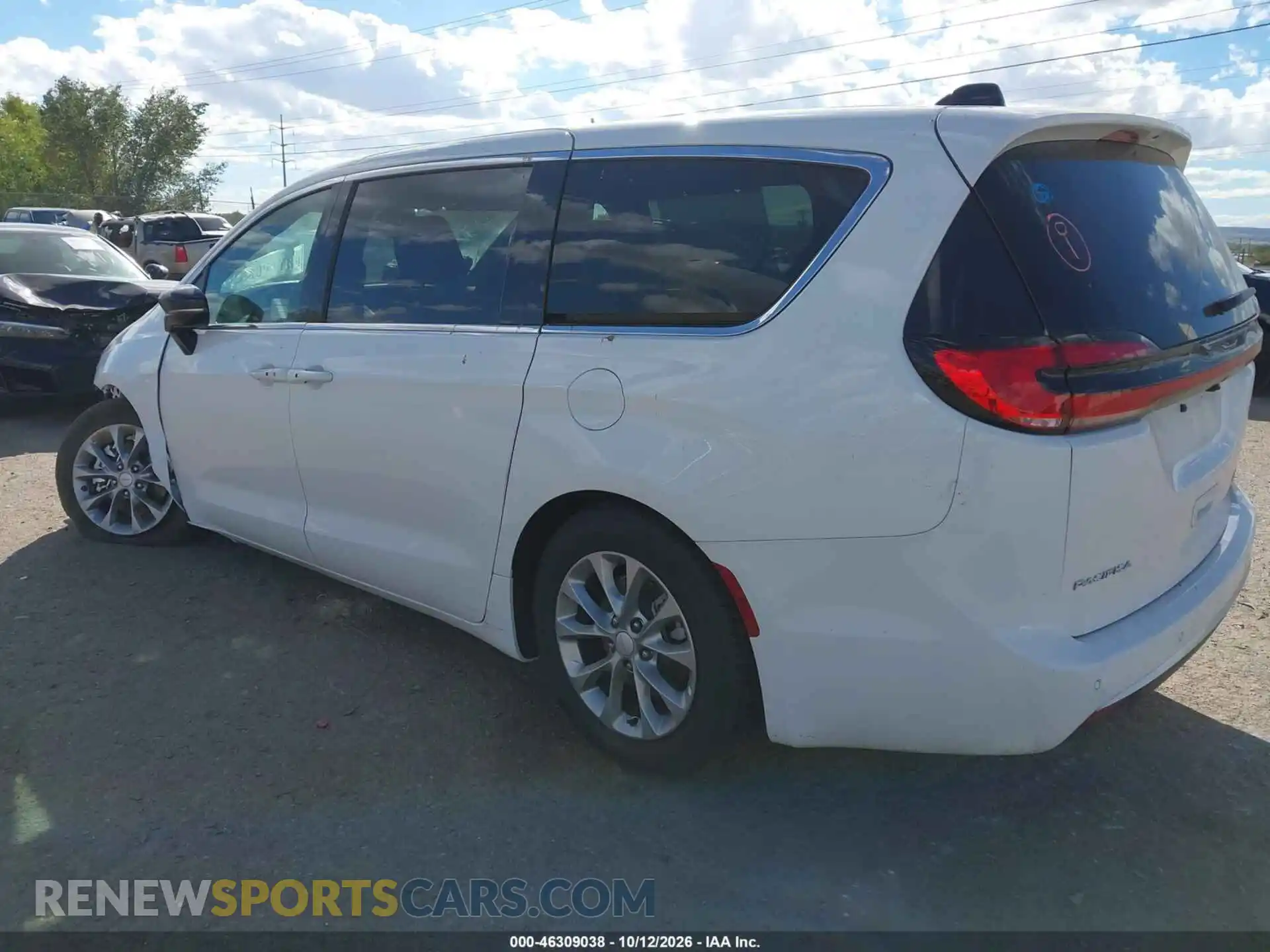 3 Photograph of a damaged car 2C4RC1GG2VR595101 CHRYSLER PACIFICA 2027