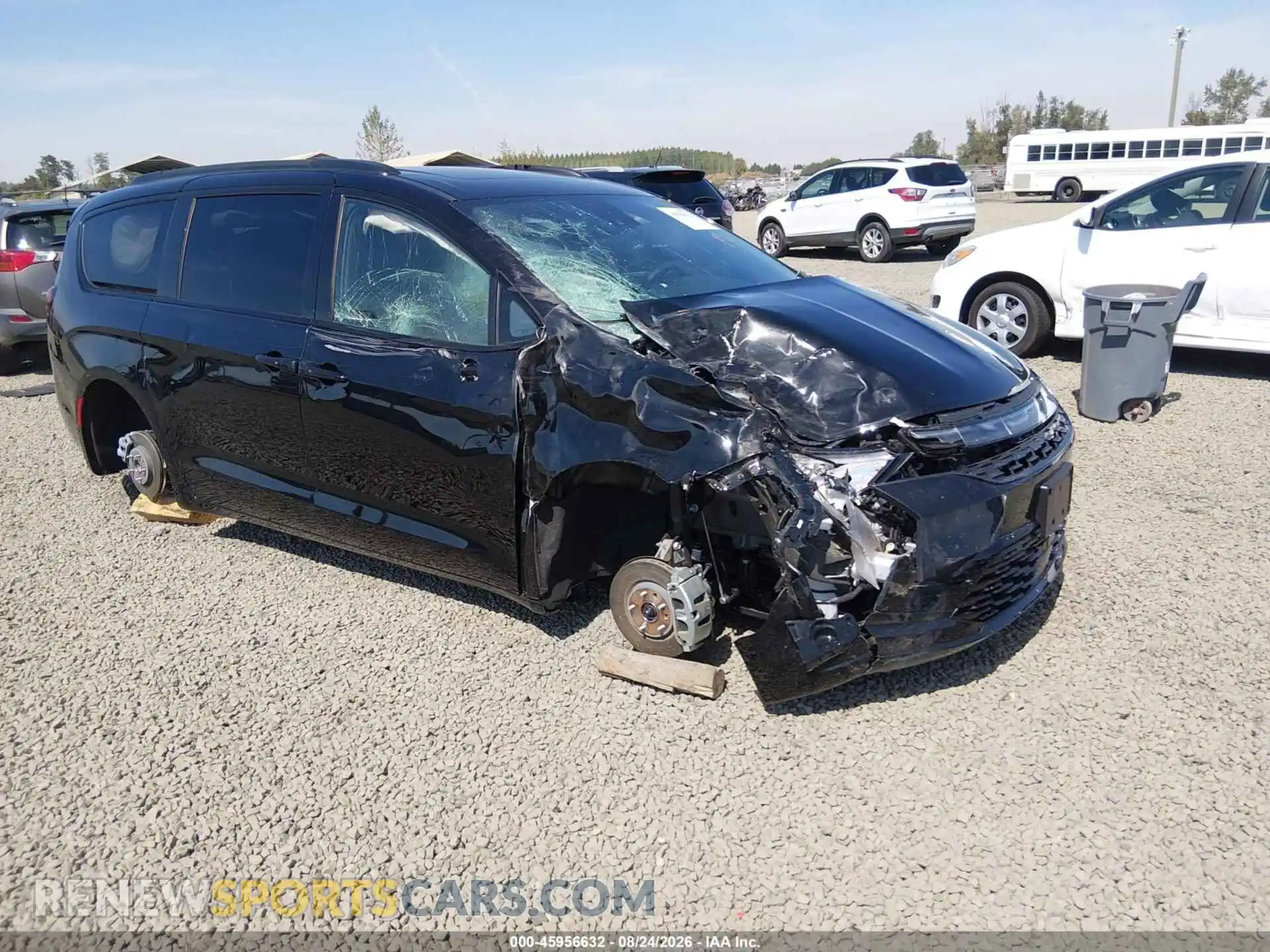 1 Photograph of a damaged car 2C4RC1GG6VR553563 CHRYSLER PACIFICA 2027