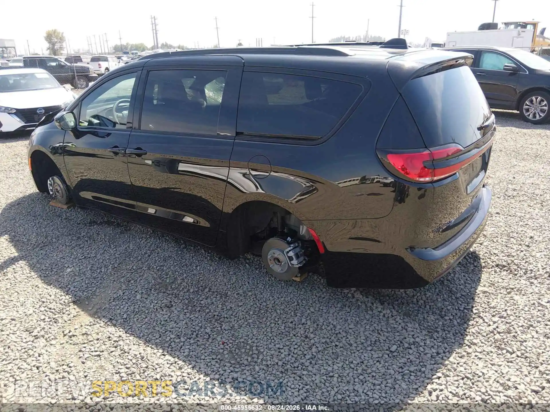 3 Photograph of a damaged car 2C4RC1GG6VR553563 CHRYSLER PACIFICA 2027