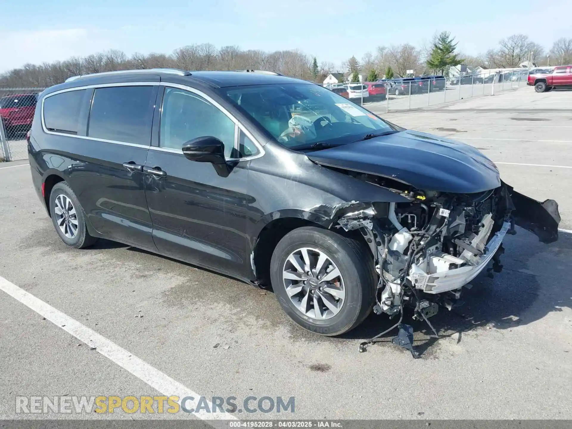1 Photograph of a damaged car 2C4RC1L73MR586072 CHRYSLER PACIFICA HYBRID 2021