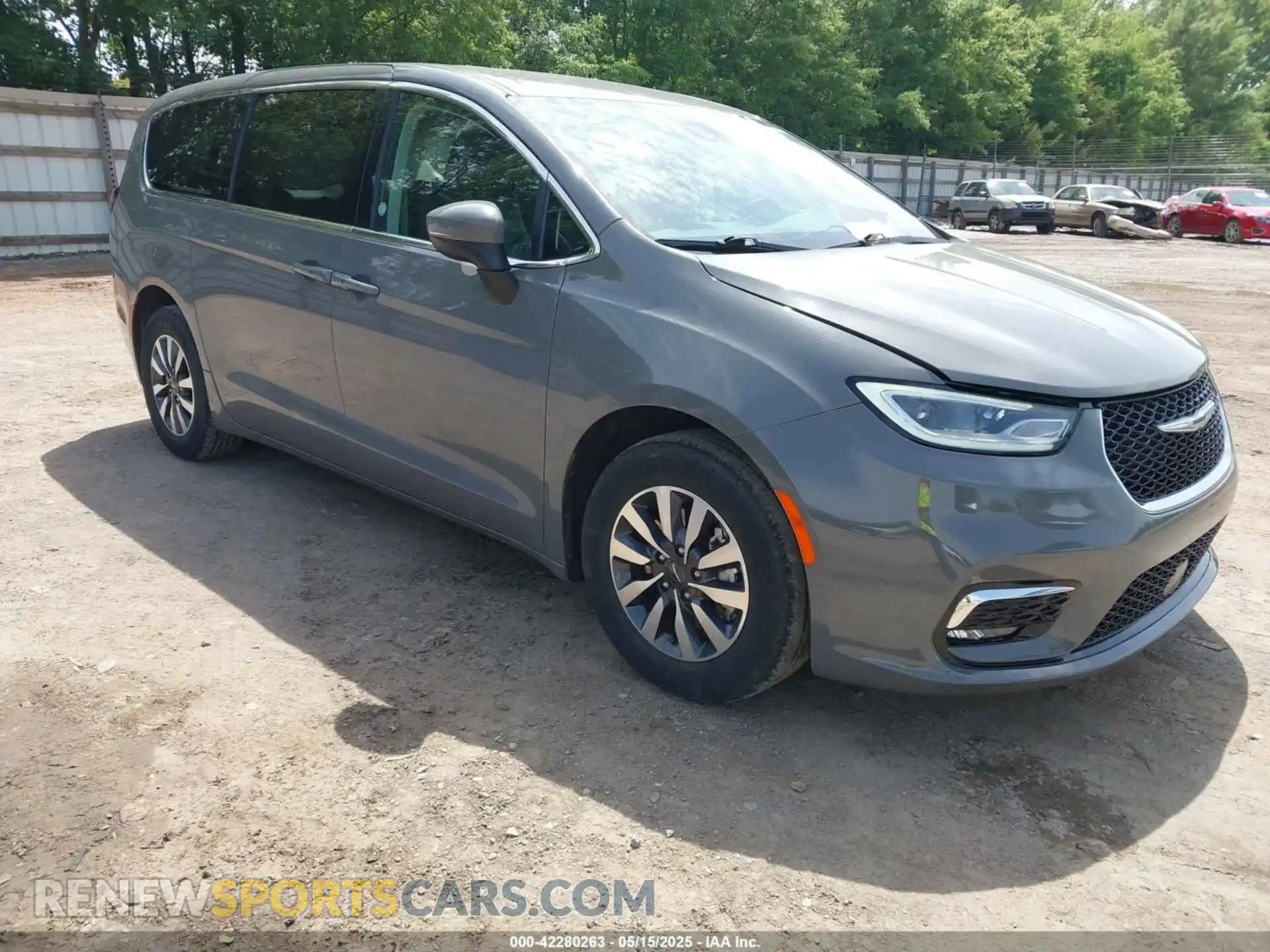 1 Photograph of a damaged car 2C4RC1L73PR522988 CHRYSLER PACIFICA HYBRID 2023