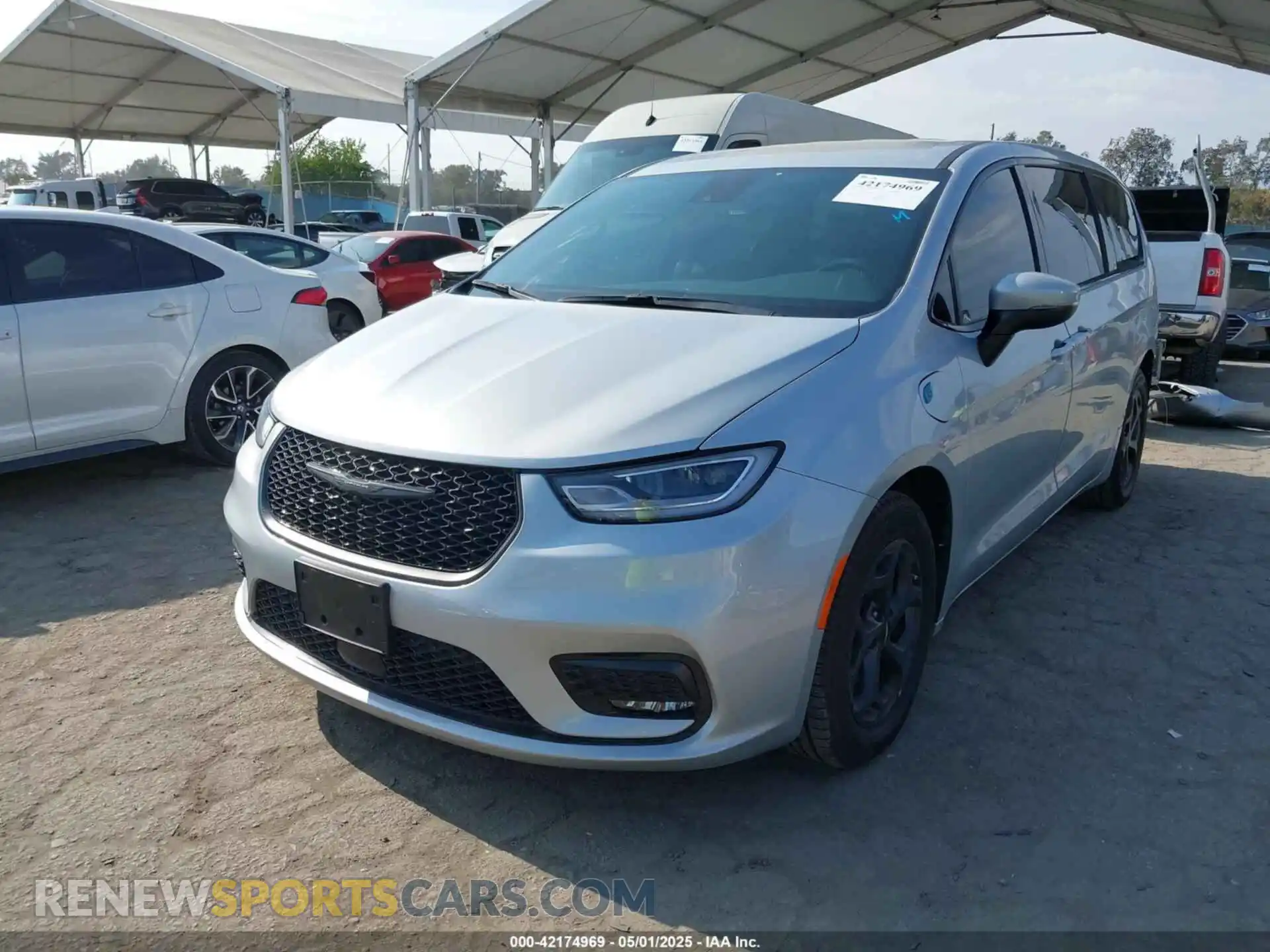 2 Фотография поврежденного автомобиля 2C4RC1L74PR593522 CHRYSLER PACIFICA HYBRID 2023