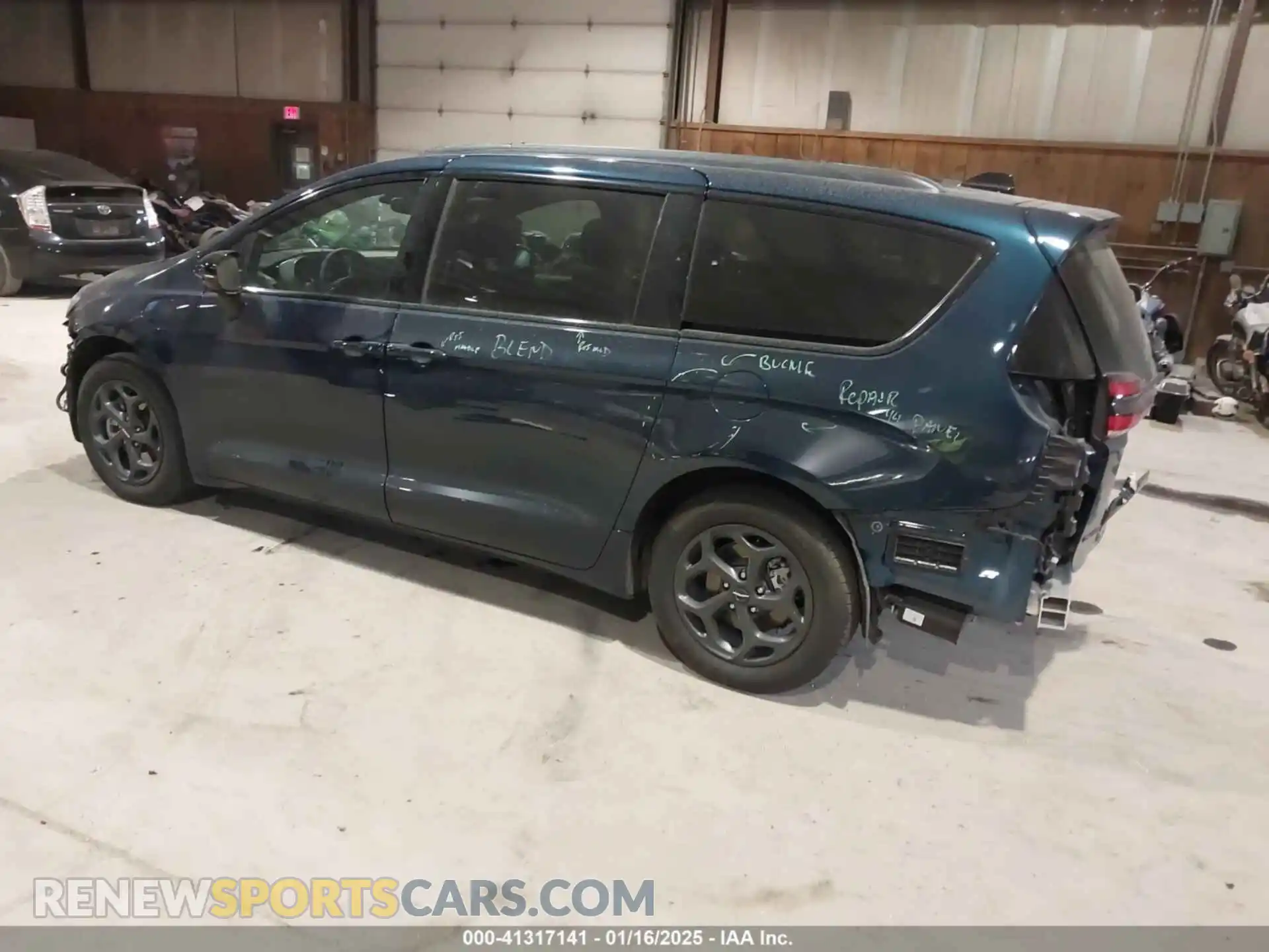 3 Photograph of a damaged car 2C4RC1S74PR554723 CHRYSLER PACIFICA HYBRID 2023