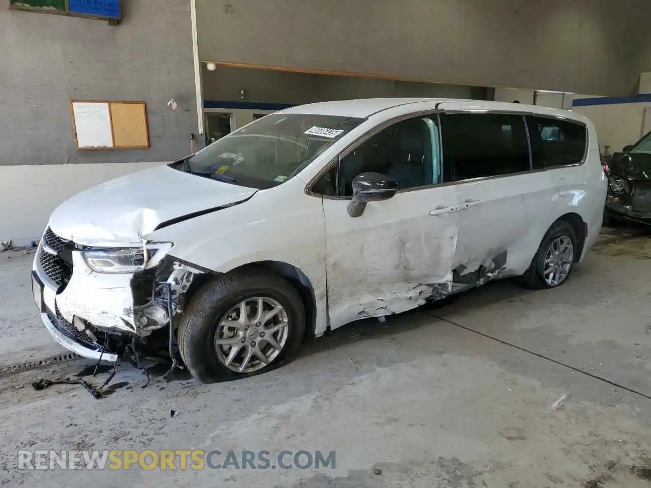 1 Photograph of a damaged car 2C4RC1BG5SR518838 CHRYSLER PACIFICA S 2025