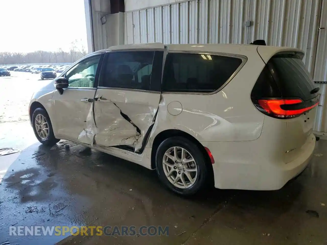 2 Photograph of a damaged car 2C4RC1BG6SR512224 CHRYSLER PACIFICA S 2025