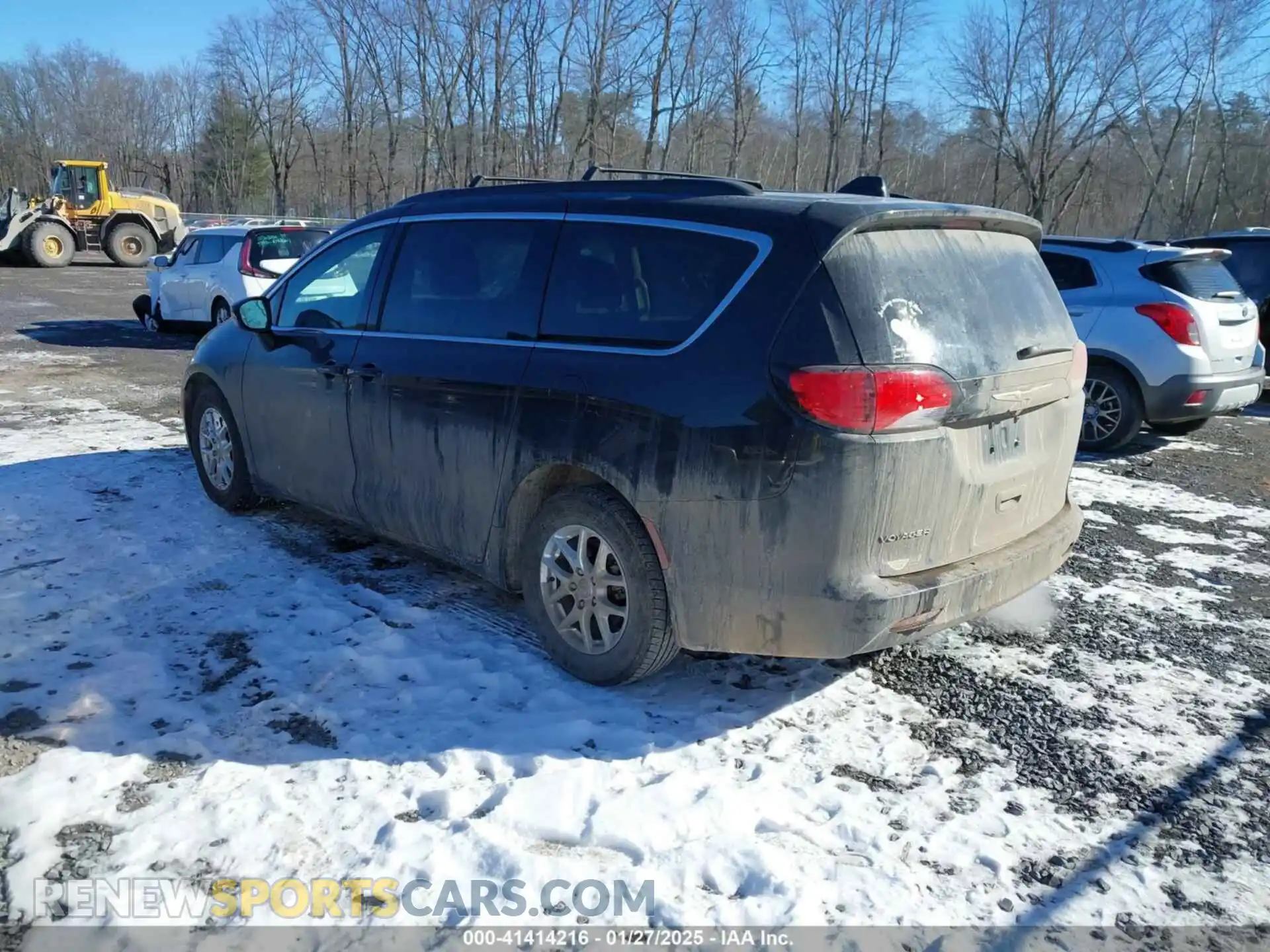3 Photograph of a damaged car 2C4RC1DG7LR260983 CHRYSLER VOYAGER 2020