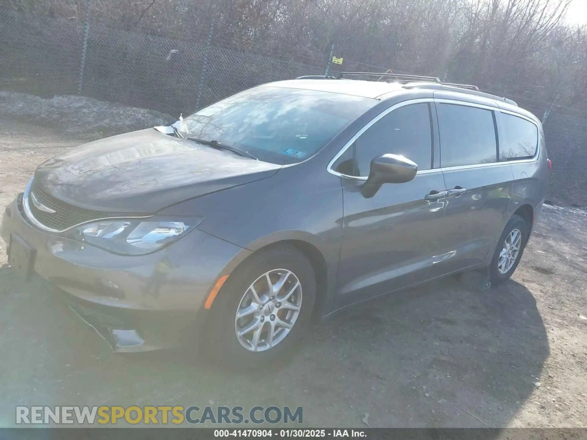 2 Photograph of a damaged car 2C4RC1DG2MR502712 CHRYSLER VOYAGER 2021