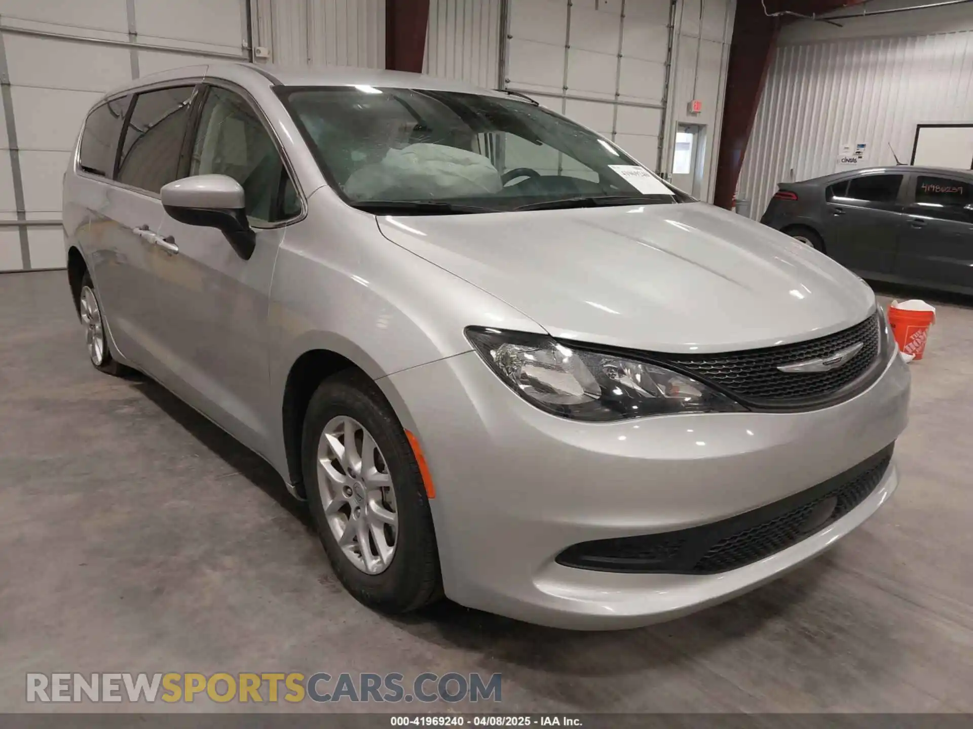 1 fotografías del automóvil dañado 2C4RC1CG4PR535720 CHRYSLER VOYAGER 2023