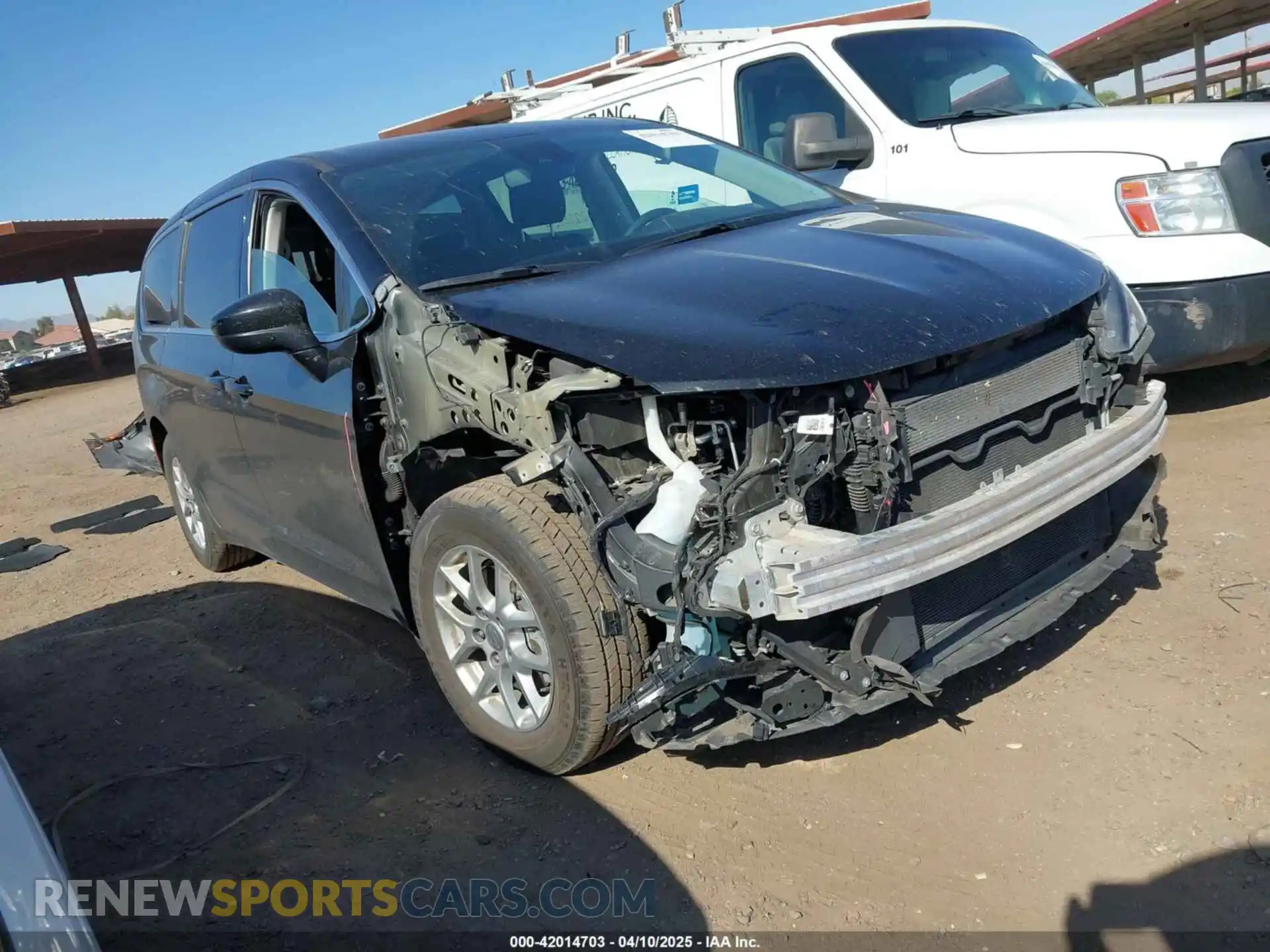 1 Photograph of a damaged car 2C4RC1CG8PR516166 CHRYSLER VOYAGER 2023