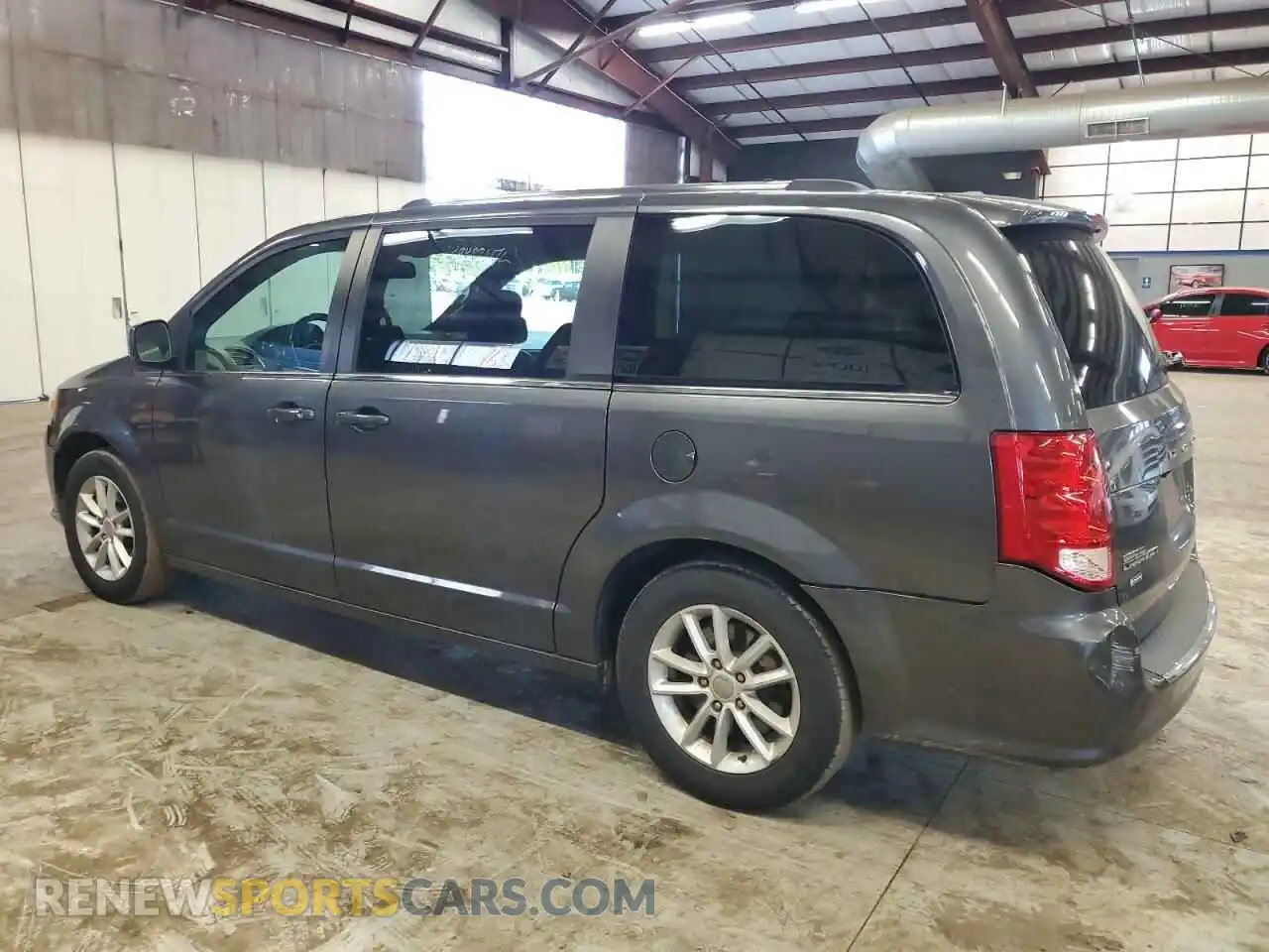 2 Photograph of a damaged car 2C4RDGCG0KR742646 DODGE CARAVAN 2019