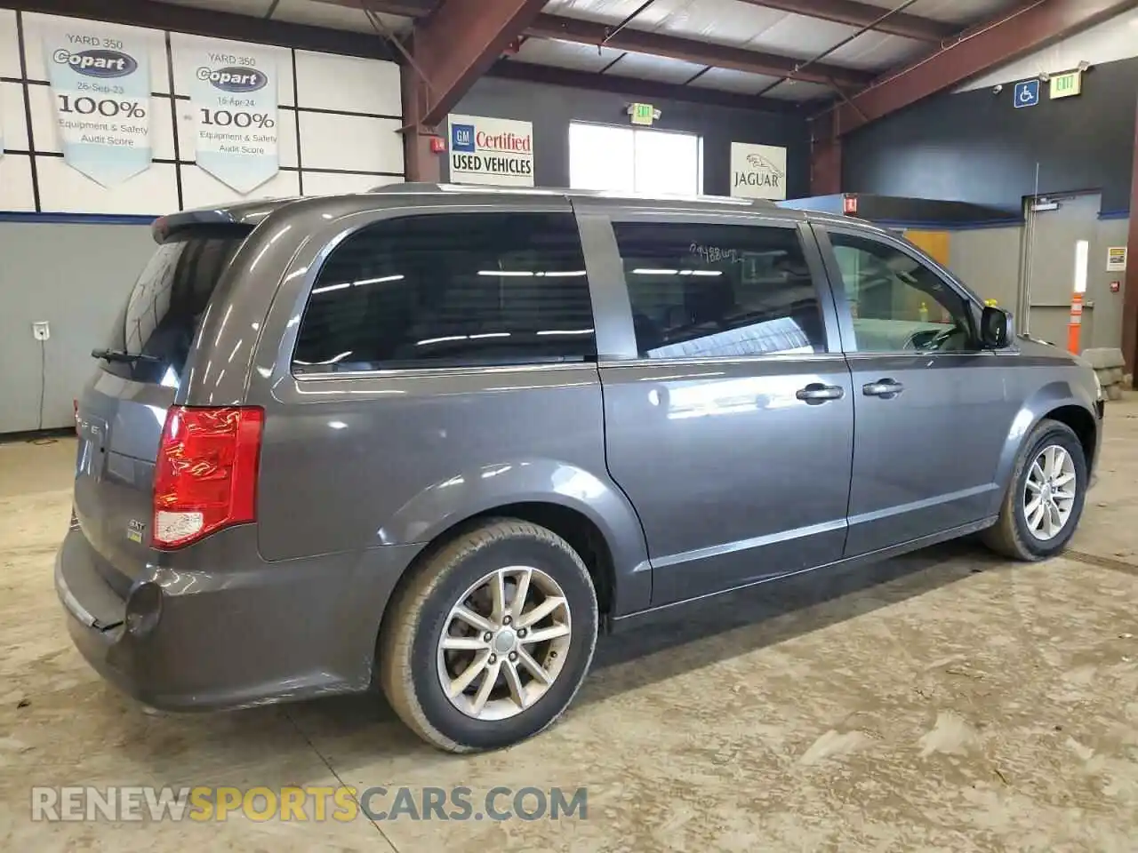 3 Photograph of a damaged car 2C4RDGCG0KR742646 DODGE CARAVAN 2019