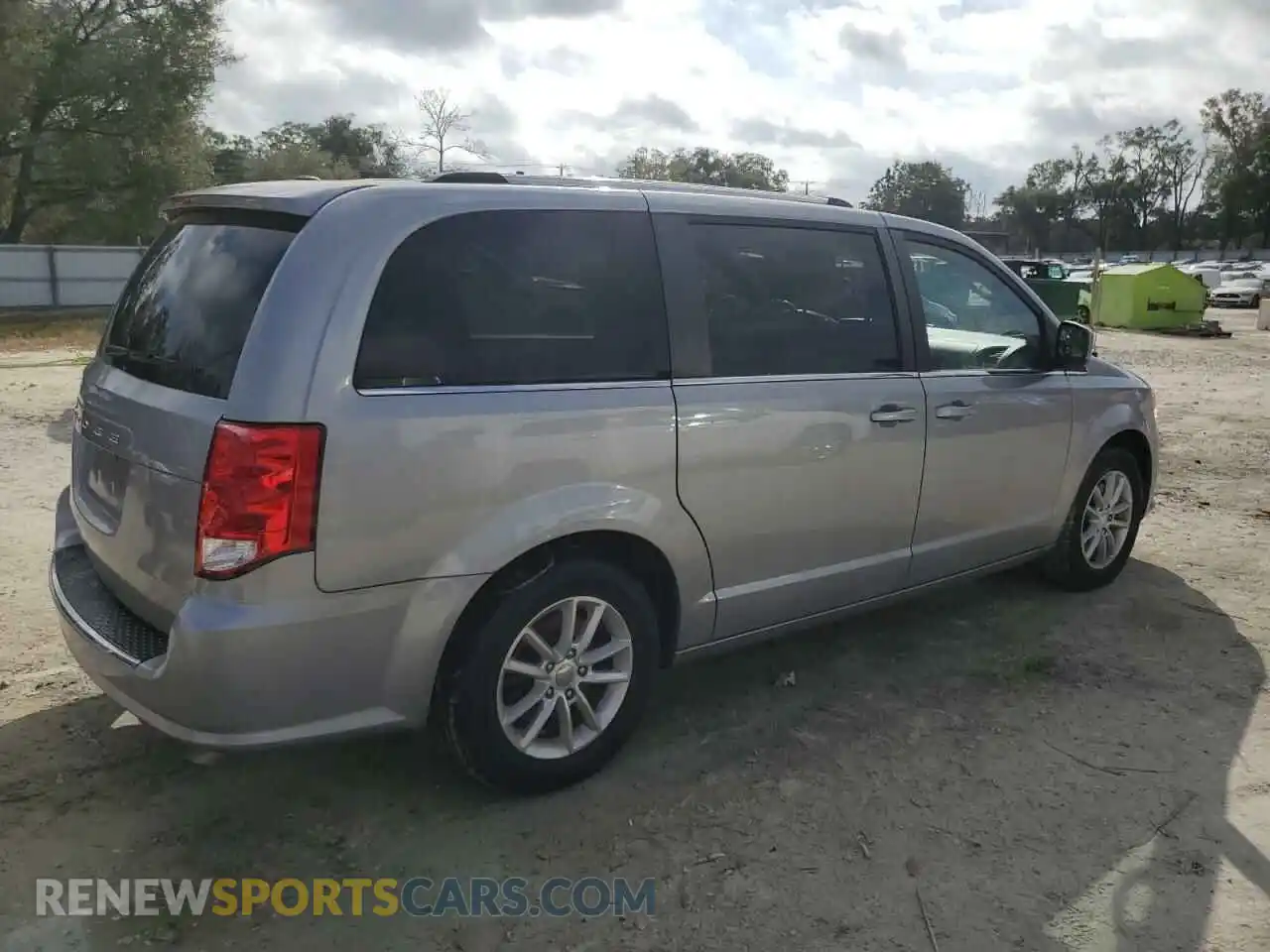 3 Photograph of a damaged car 2C4RDGCG0KR773475 DODGE CARAVAN 2019
