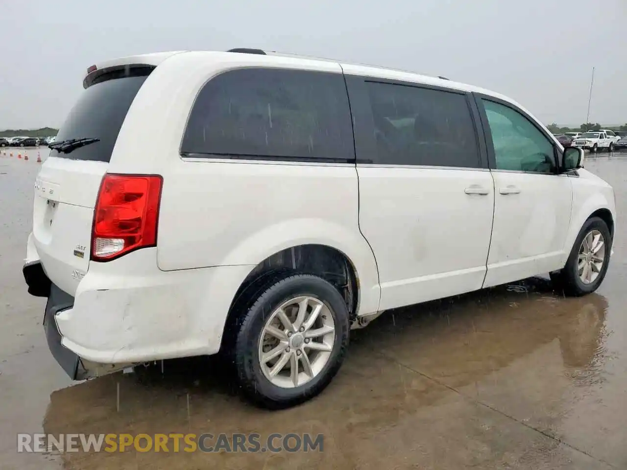 3 fotografías del automóvil dañado 2C4RDGCG3KR519100 DODGE CARAVAN 2019