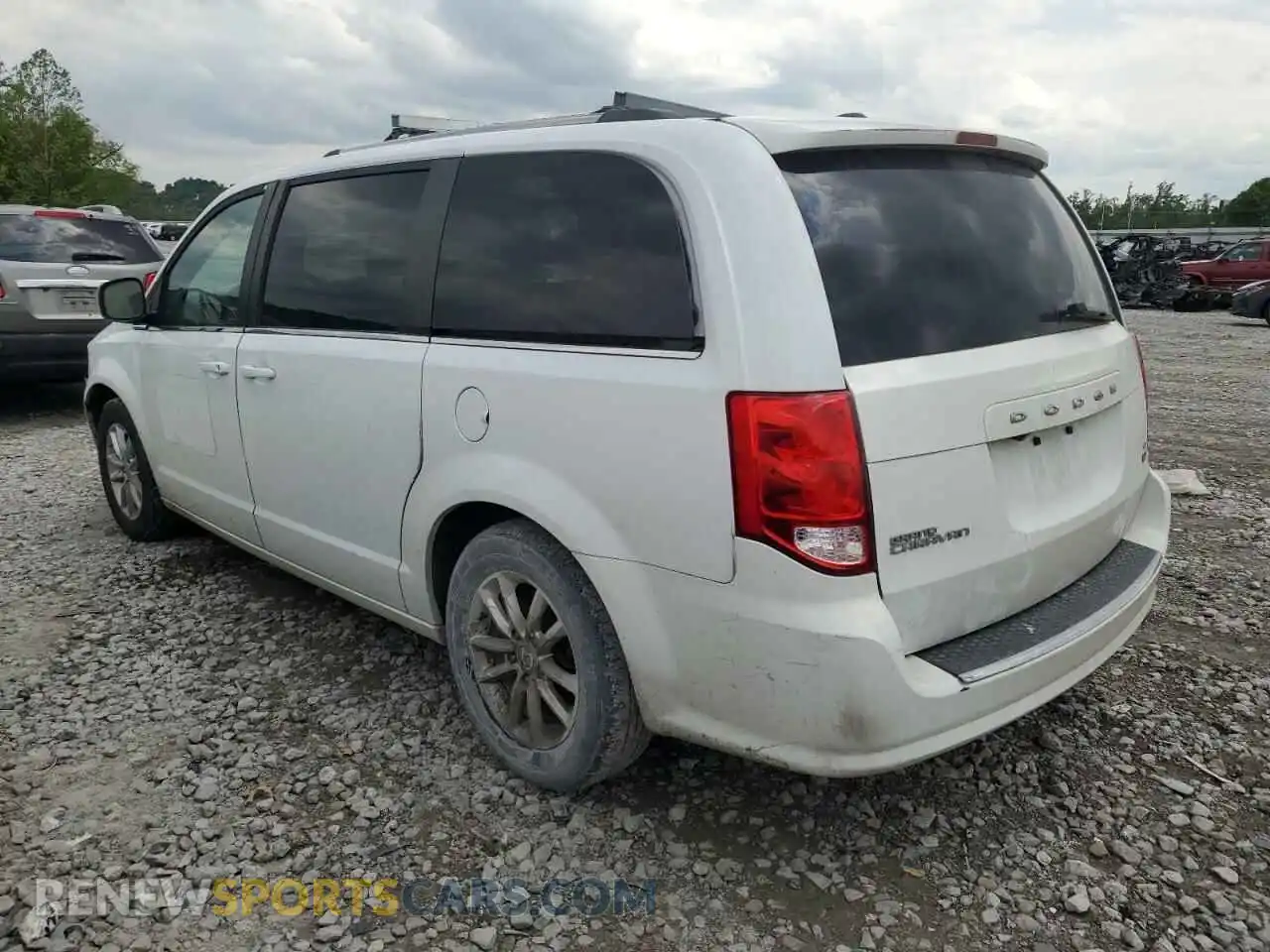 2 fotografías del automóvil dañado 2C4RDGCG3KR544742 DODGE CARAVAN 2019