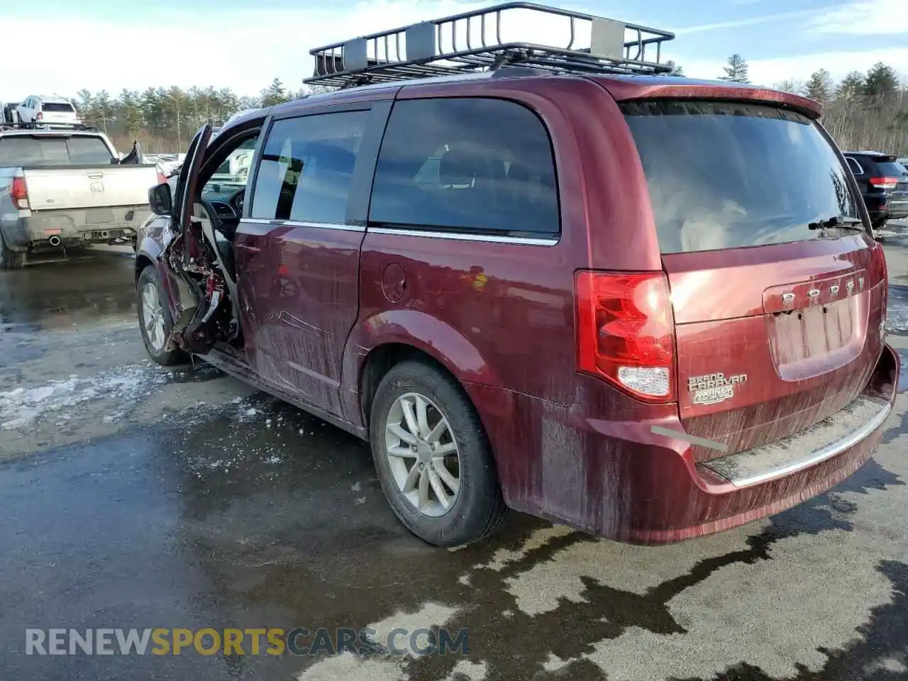 2 Photograph of a damaged car 2C4RDGCG3KR689912 DODGE CARAVAN 2019