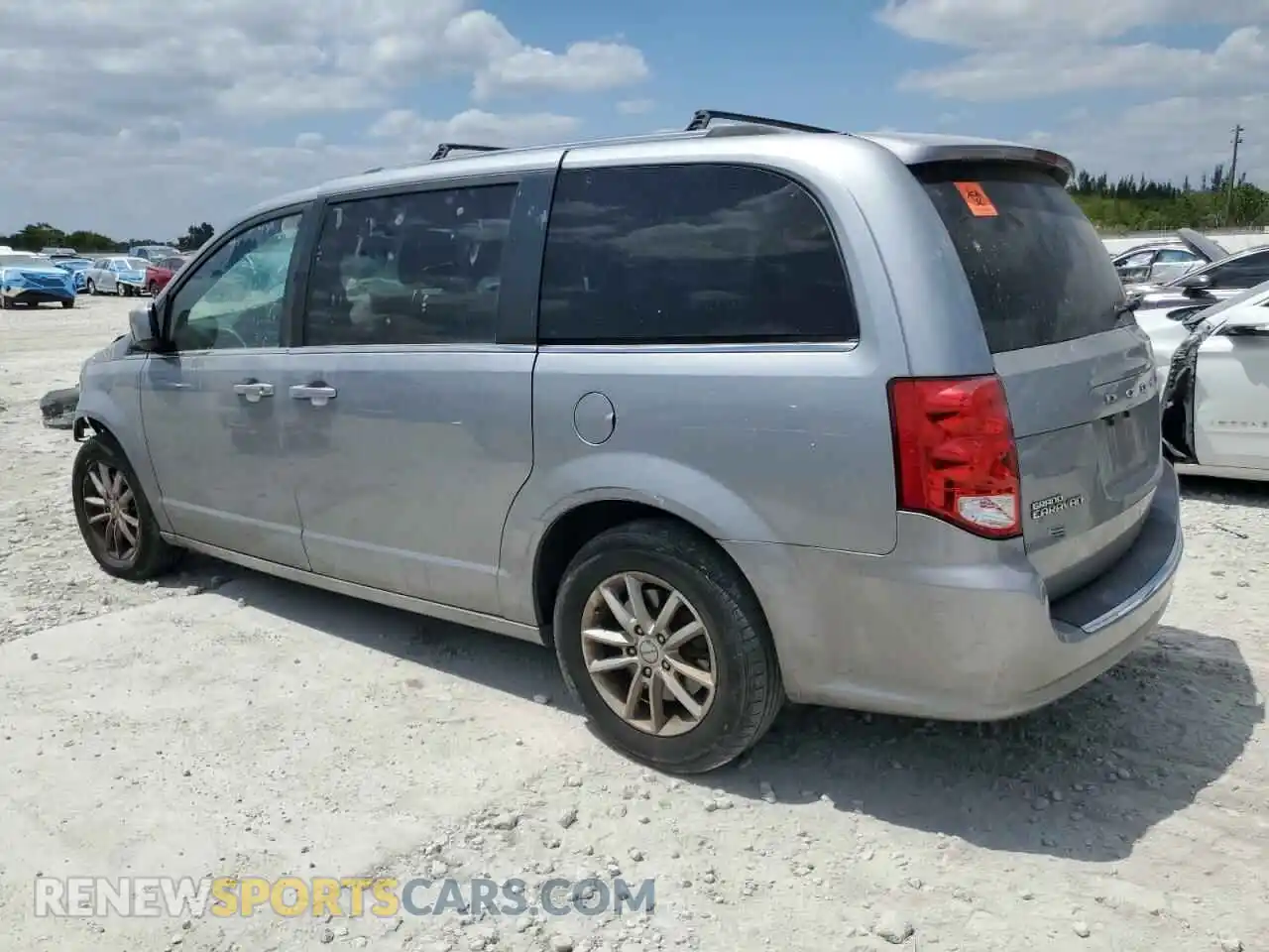 2 fotografías del automóvil dañado 2C4RDGCG3KR798418 DODGE CARAVAN 2019