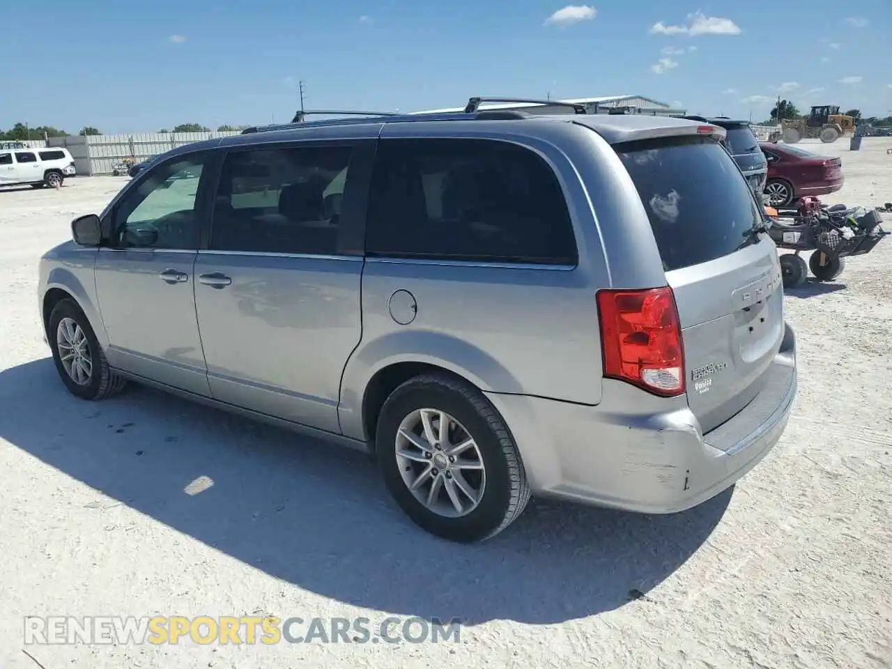2 Photograph of a damaged car 2C4RDGCG4KR713182 DODGE CARAVAN 2019