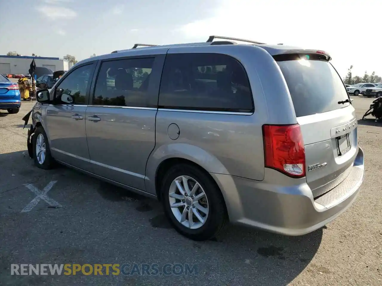 2 Photograph of a damaged car 2C4RDGCG7KR642995 DODGE CARAVAN 2019