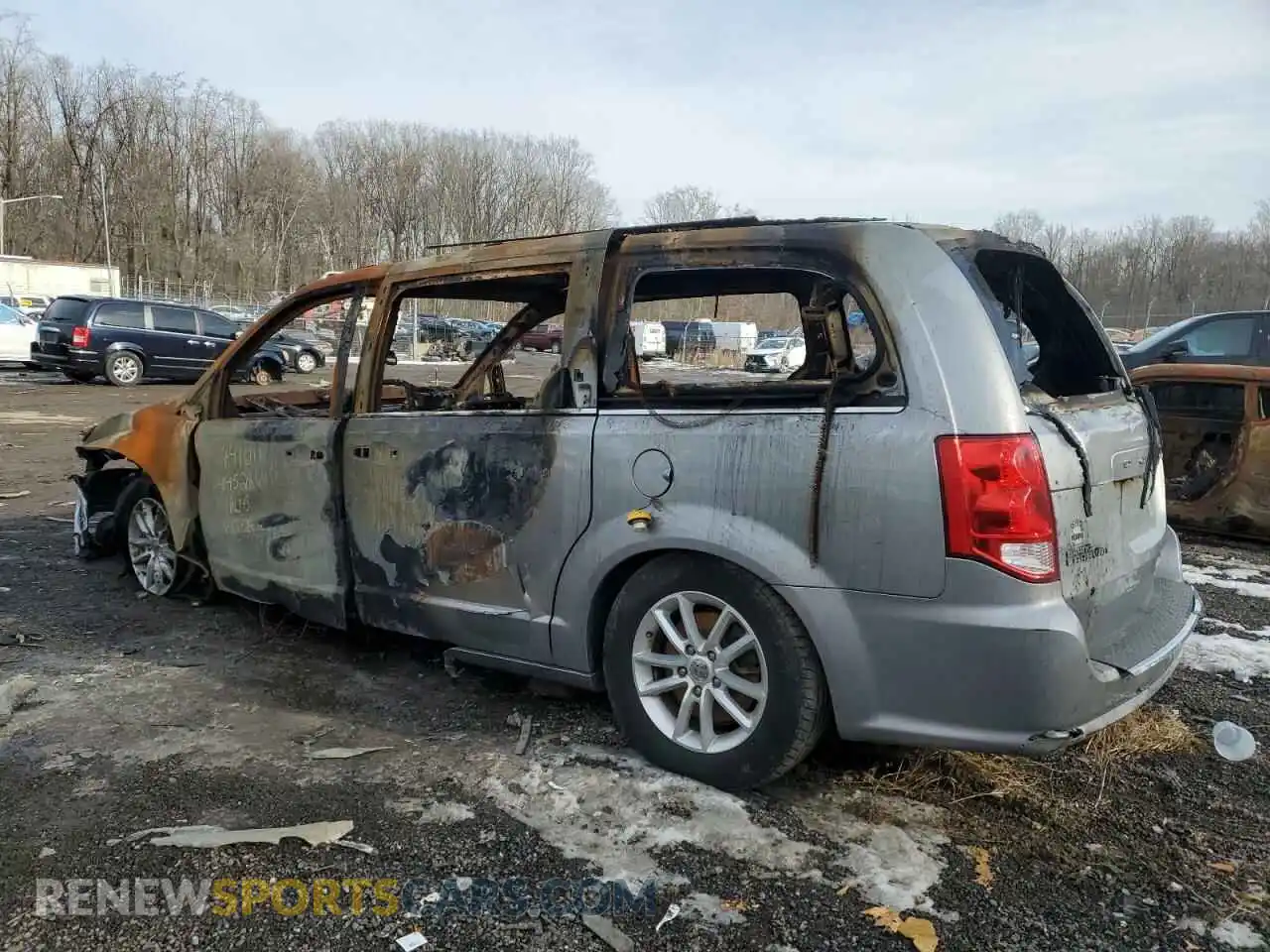 2 Photograph of a damaged car 2C4RDGCG9KR545393 DODGE CARAVAN 2019