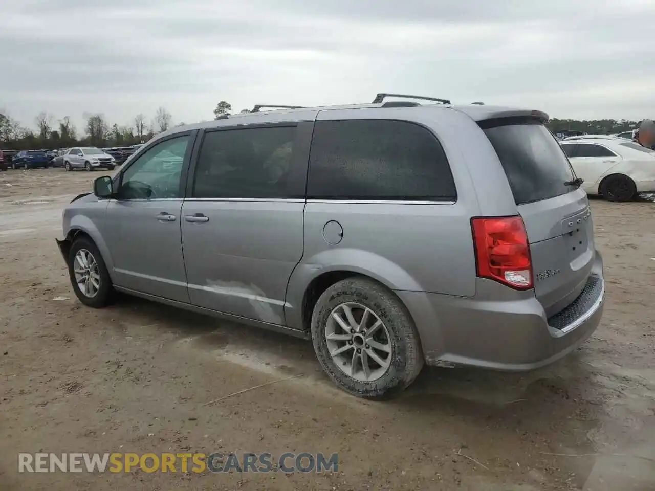 2 Photograph of a damaged car 2C4RDGCG9KR662830 DODGE CARAVAN 2019