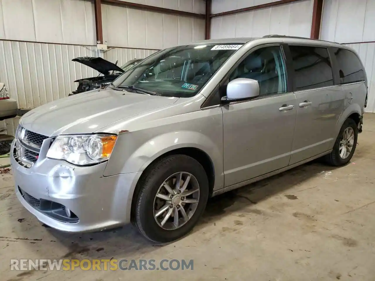 1 Photograph of a damaged car 2C4RDGCG9KR784748 DODGE CARAVAN 2019