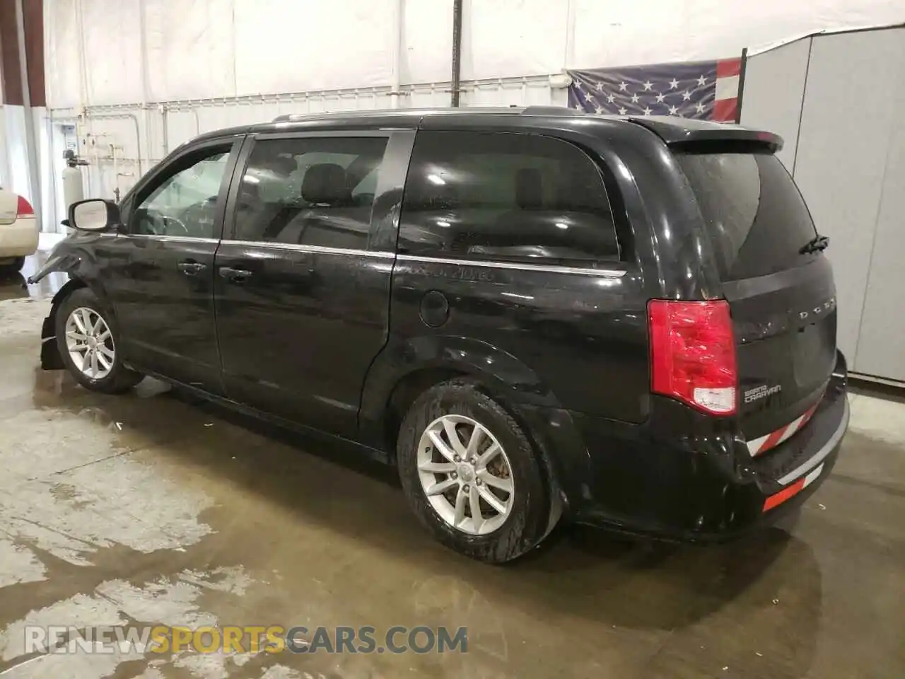 2 Photograph of a damaged car 2C4RDGCG9KR802214 DODGE CARAVAN 2019