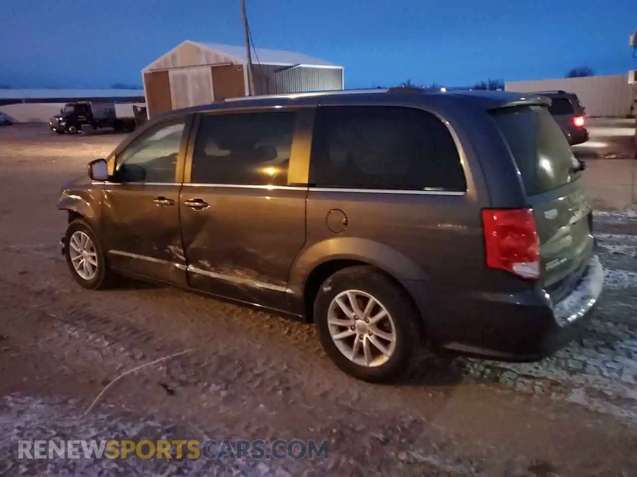 2 Photograph of a damaged car 2C4RDGCGXKR694881 DODGE CARAVAN 2019
