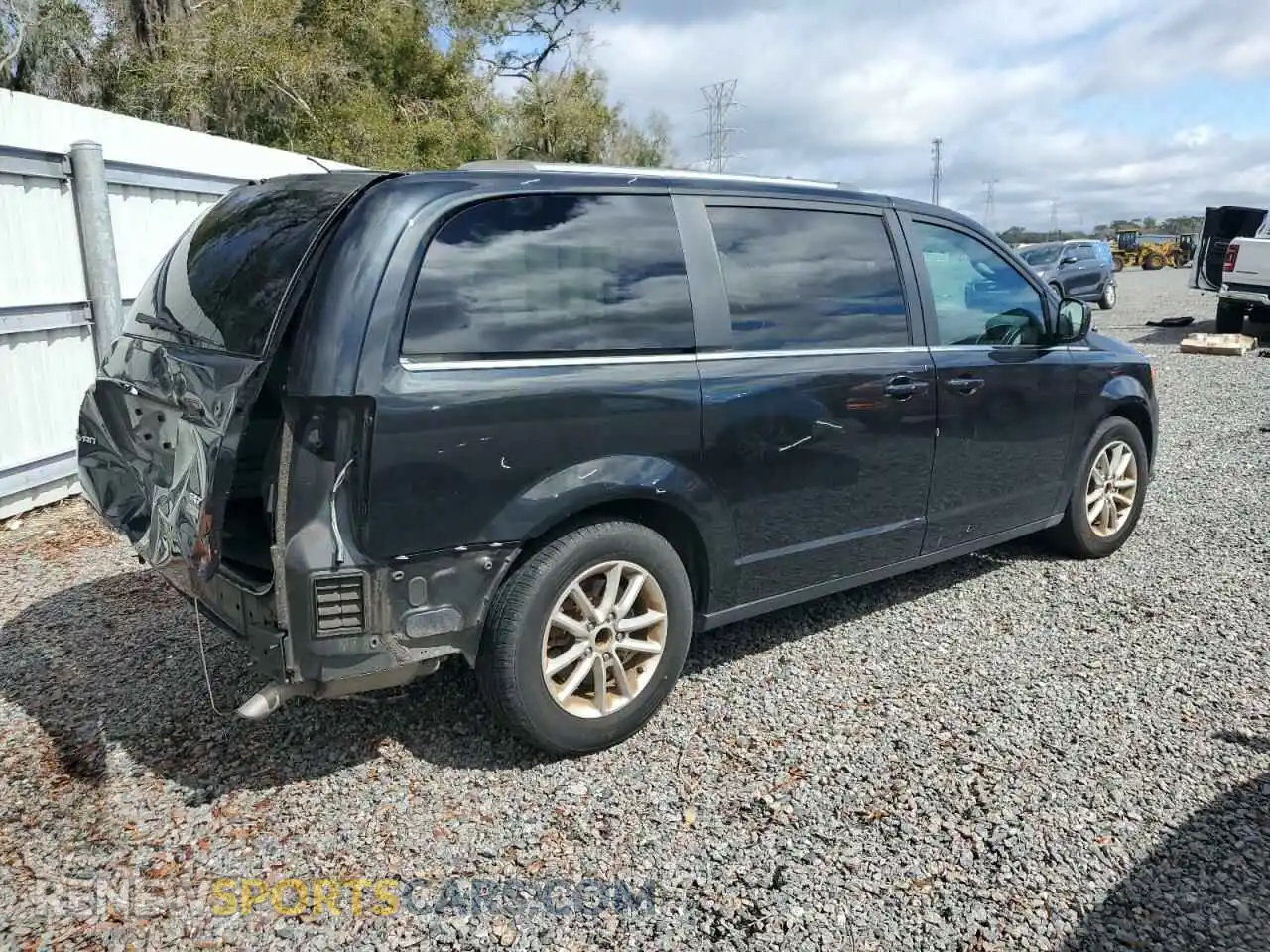 3 Photograph of a damaged car 2C4RDGCGXKR725739 DODGE CARAVAN 2019