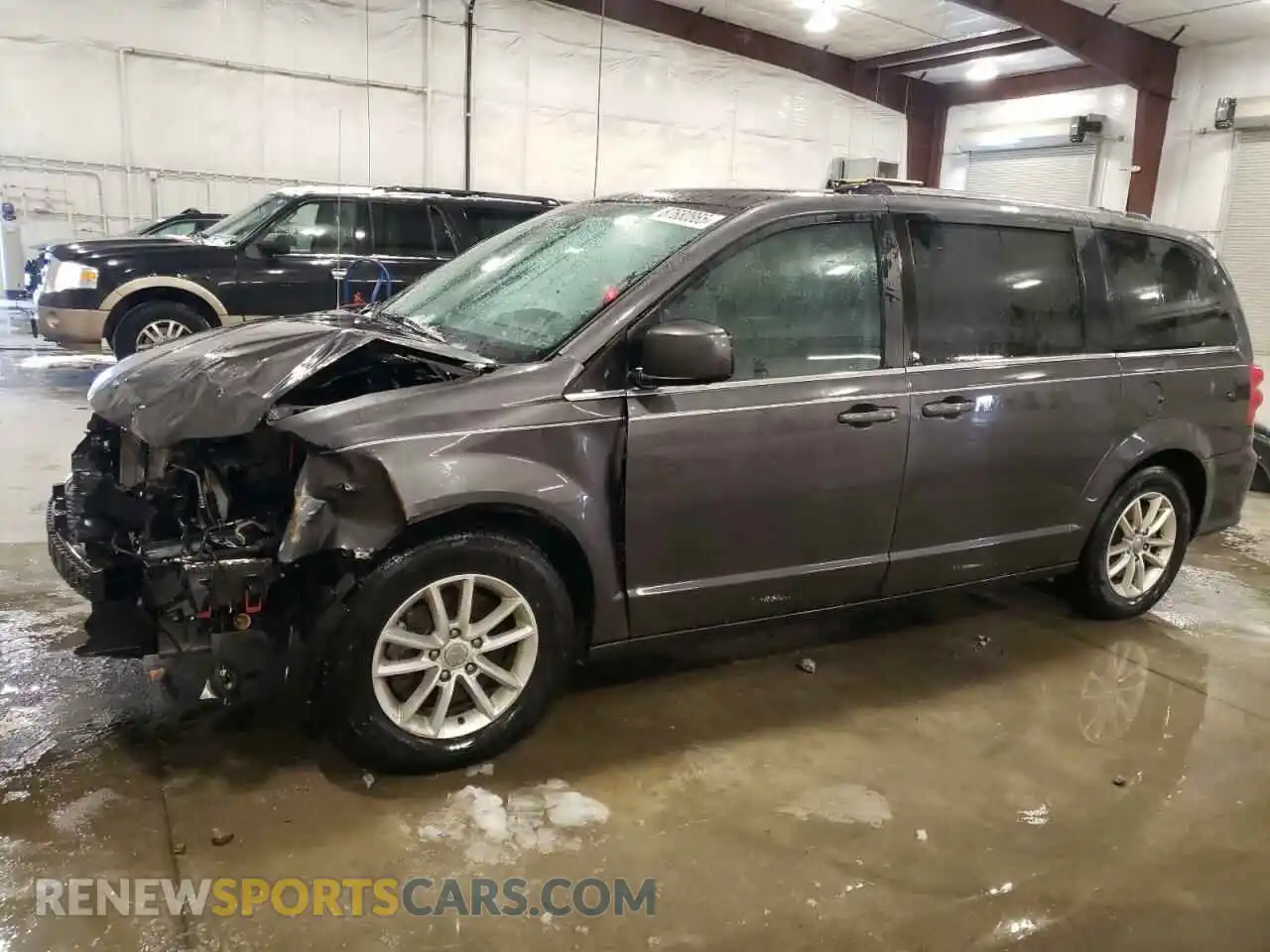 1 Photograph of a damaged car 2C4RDGCGXKR782393 DODGE CARAVAN 2019