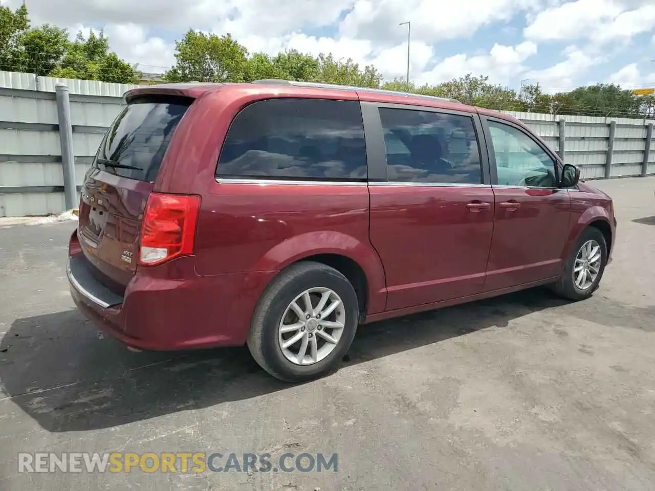3 Photograph of a damaged car 2C4RDGCGXKR807759 DODGE CARAVAN 2019