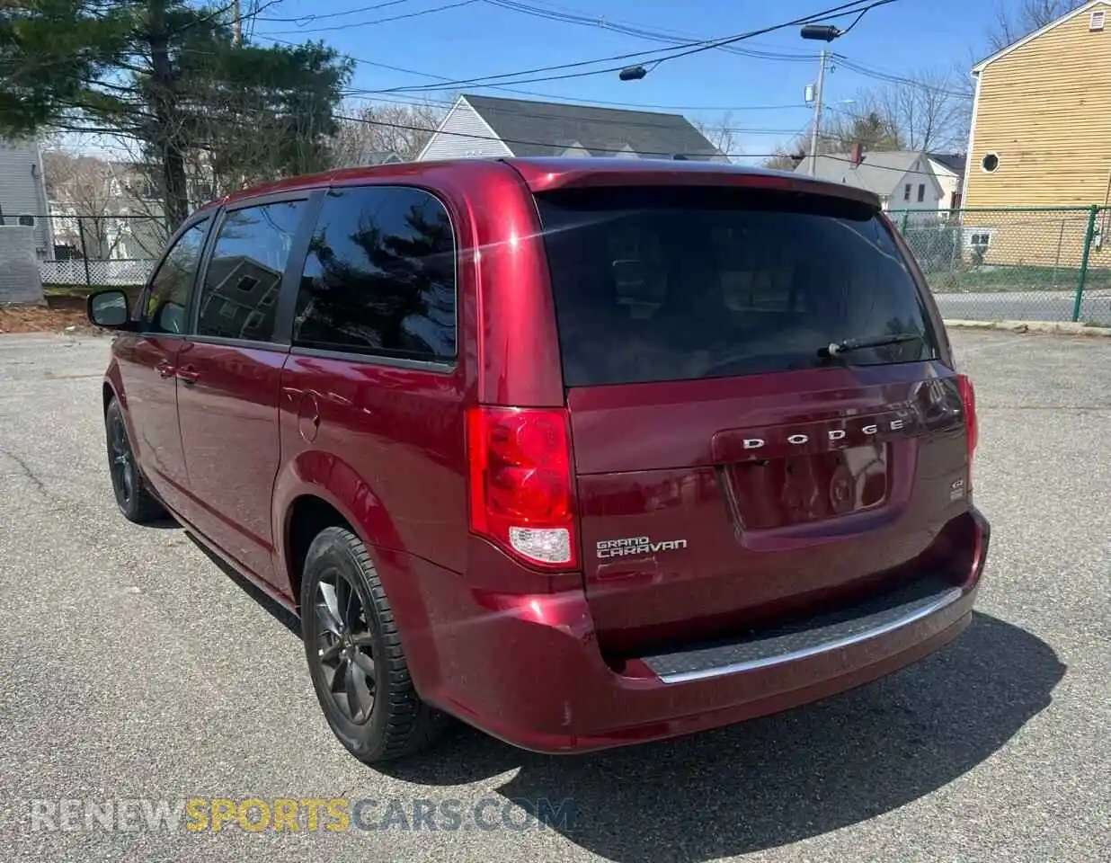 3 Photograph of a damaged car 2C4RDGEG1KR670692 DODGE CARAVAN 2019