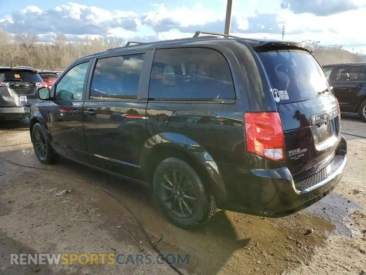 2 Photograph of a damaged car 2C4RDGEG2KR716921 DODGE CARAVAN 2019