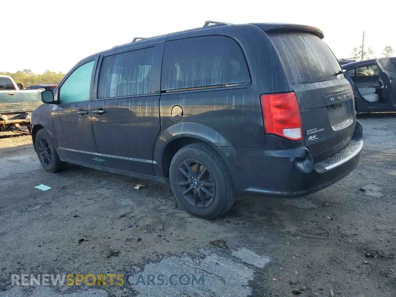 2 Photograph of a damaged car 2C4RDGEG4KR716872 DODGE CARAVAN 2019