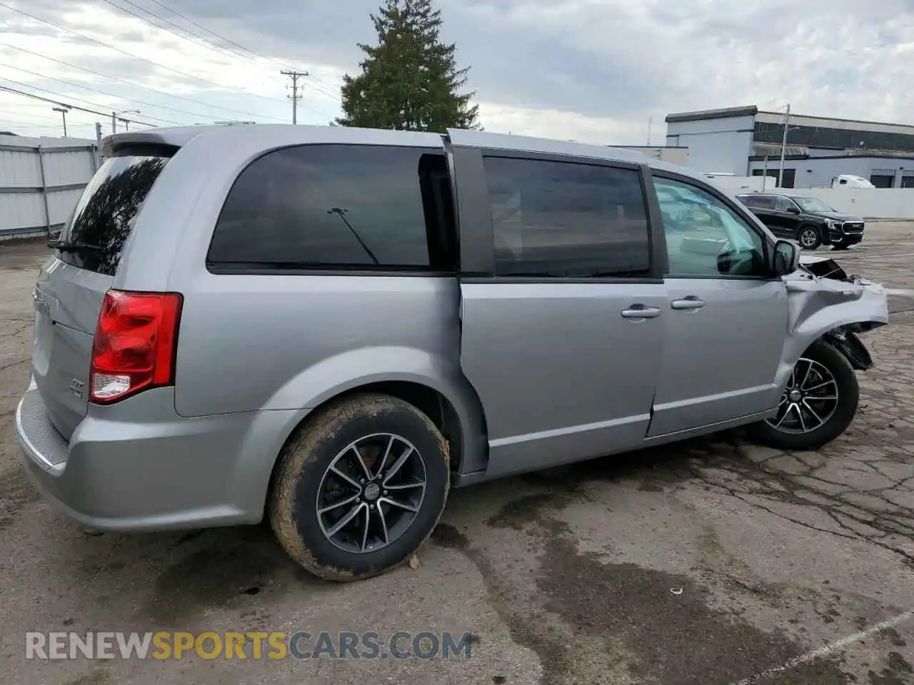3 Photograph of a damaged car 2C4RDGEG5KR529558 DODGE CARAVAN 2019