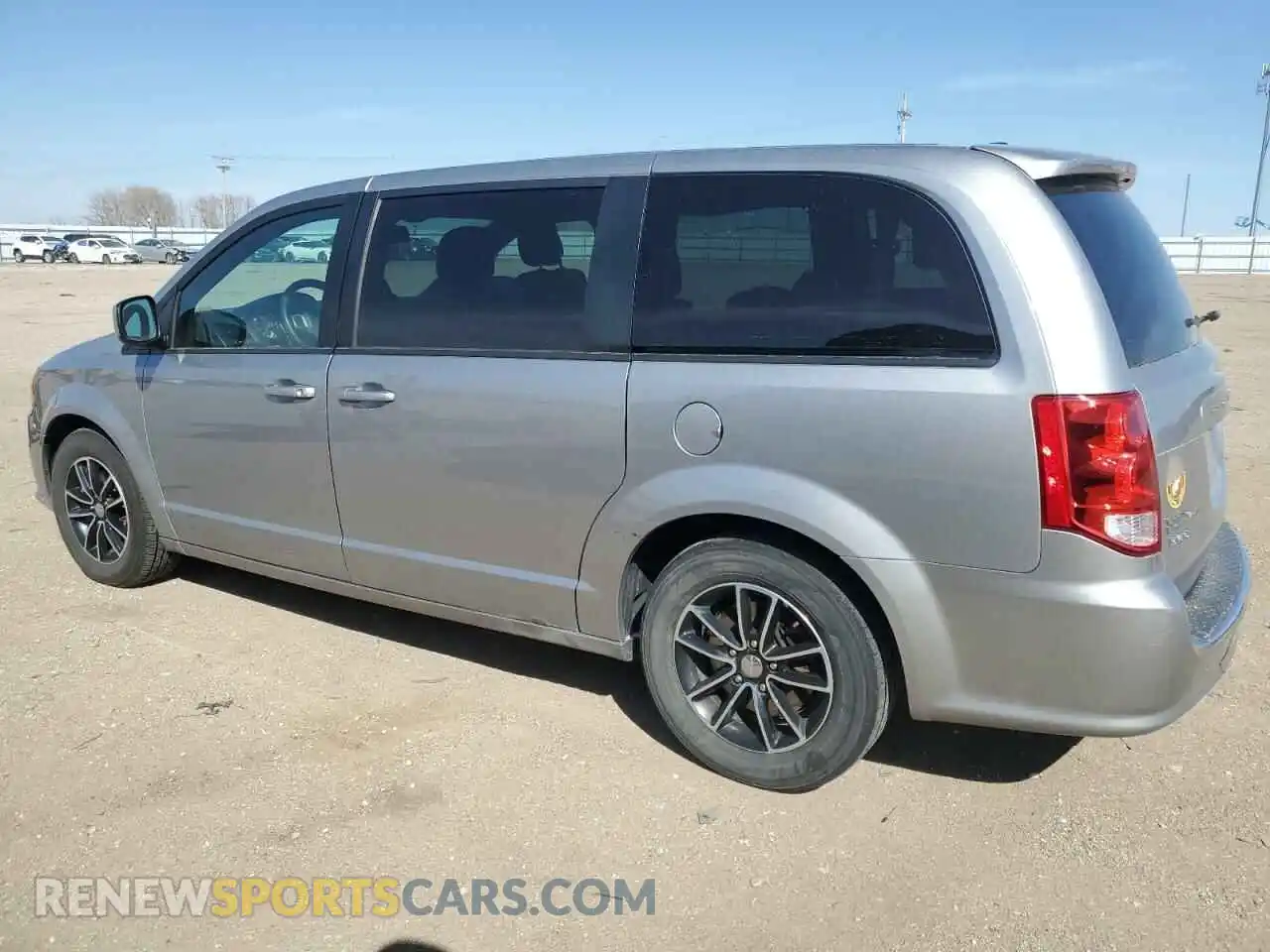 2 Photograph of a damaged car 2C4RDGEG8KR534351 DODGE CARAVAN 2019