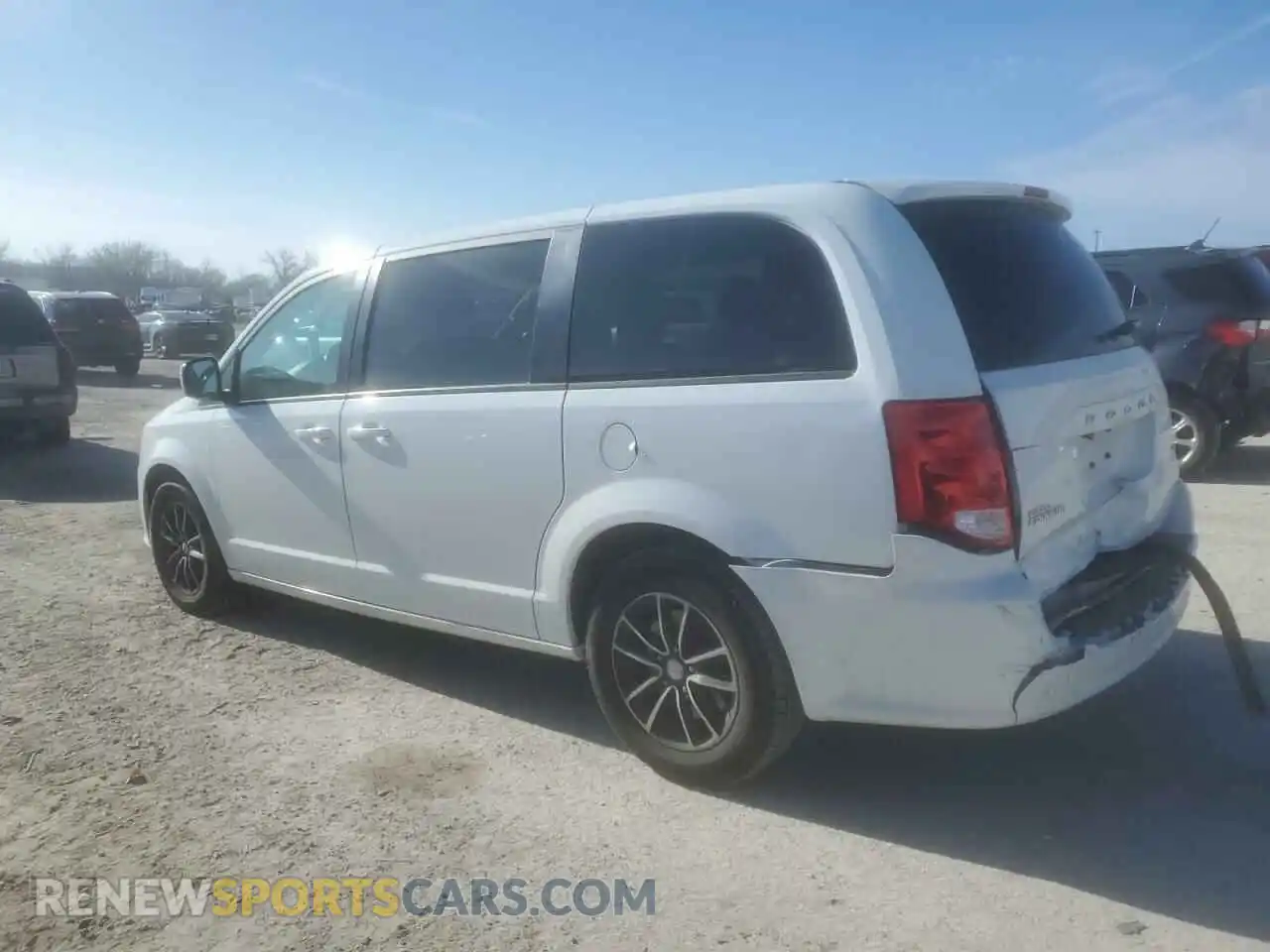 2 fotografías del automóvil dañado 2C4RDGEG9KR534049 DODGE CARAVAN 2019