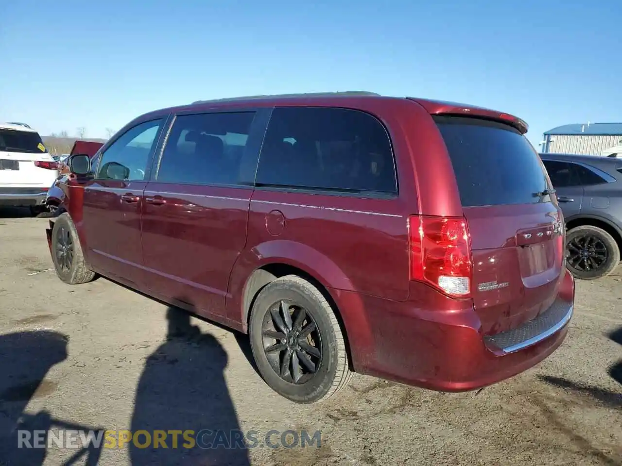 2 Photograph of a damaged car 2C4RDGEG9KR679723 DODGE CARAVAN 2019