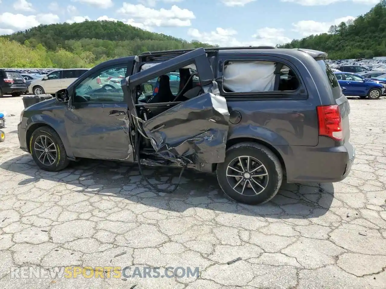 2 fotografías del automóvil dañado 2C4RDGEGXKR564645 DODGE CARAVAN 2019