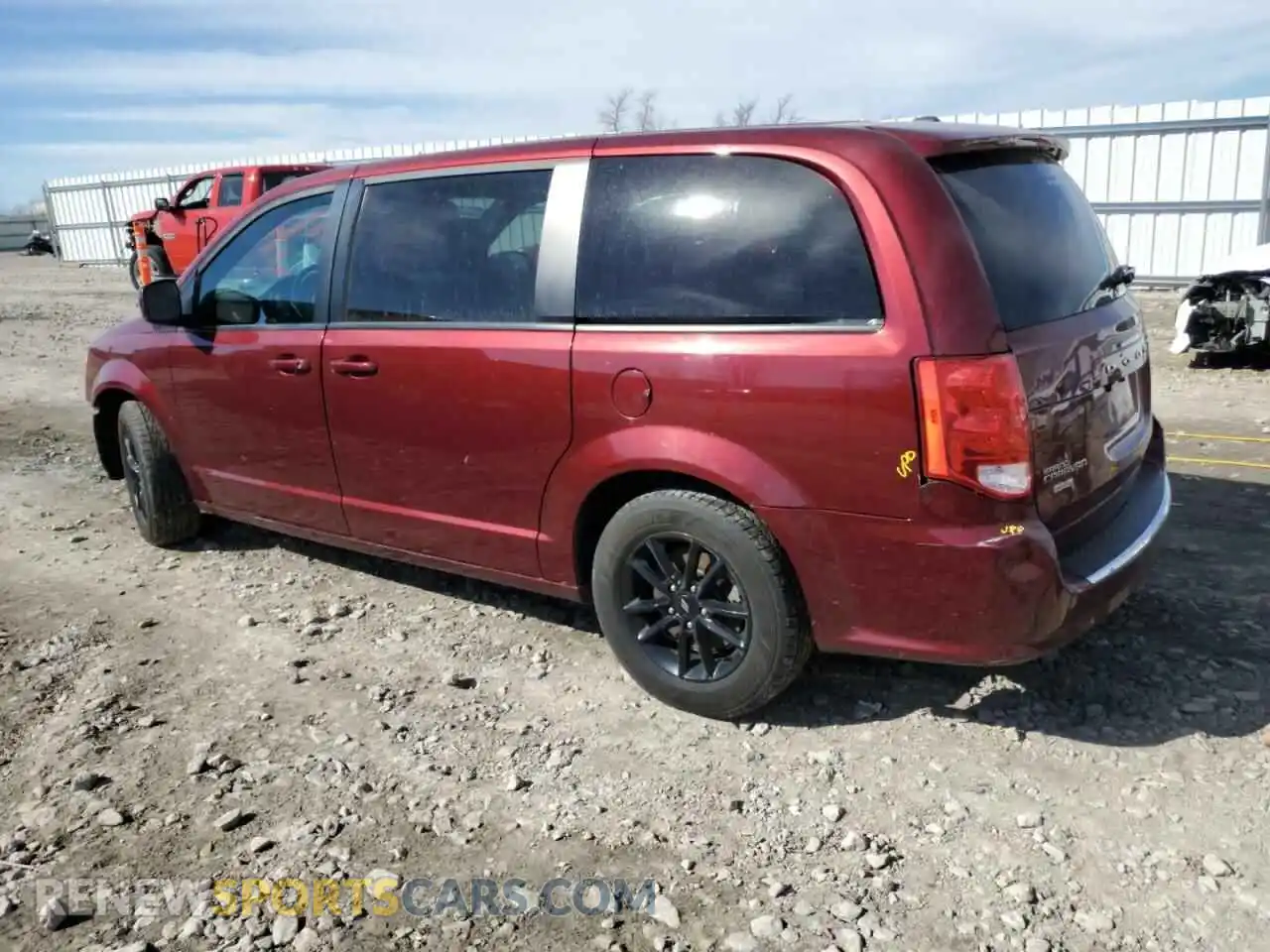 2 Photograph of a damaged car 2C4RDGEGXKR670366 DODGE CARAVAN 2019
