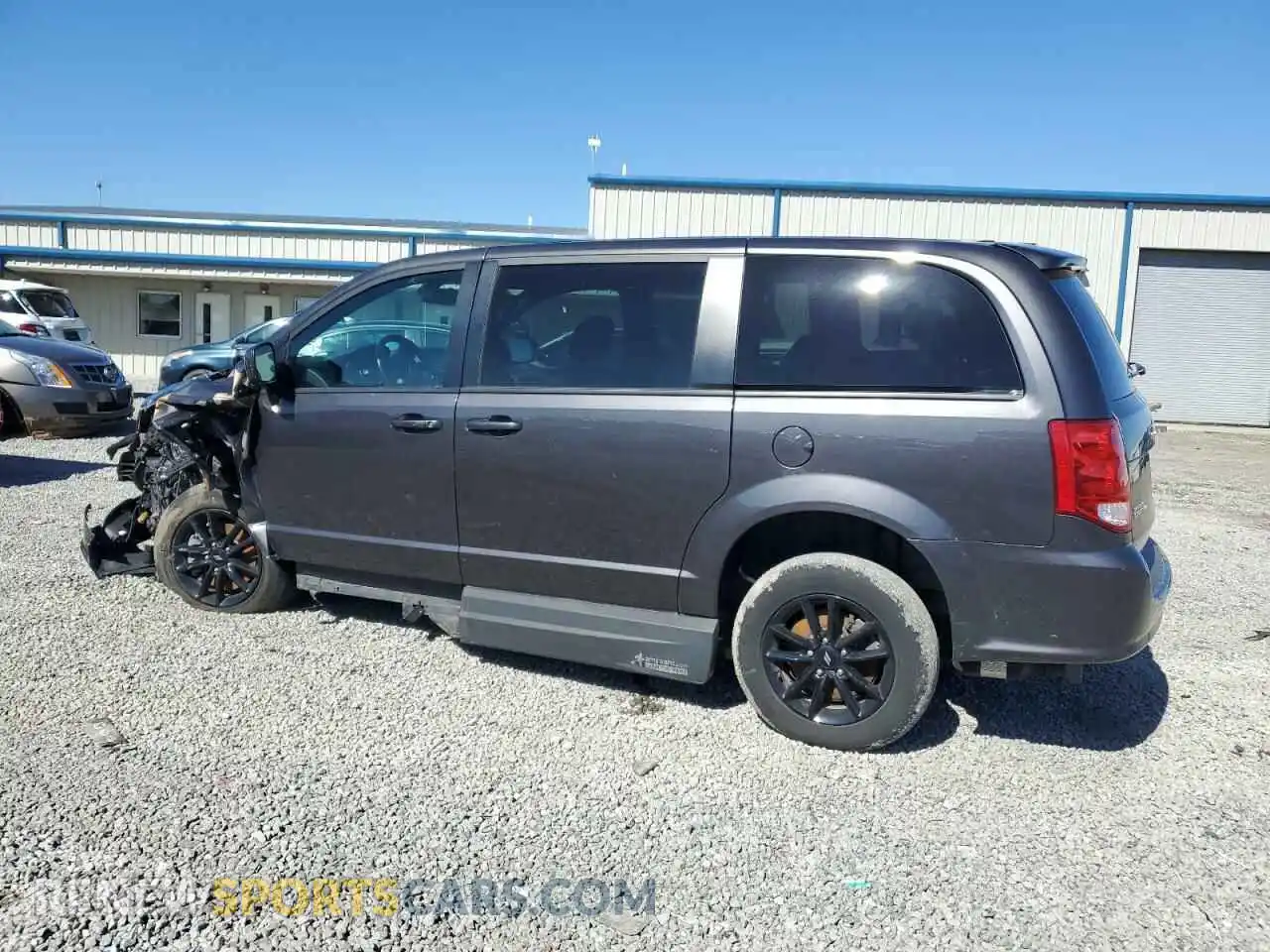 2 Photograph of a damaged car 2C7WDGCG2KR796214 DODGE CARAVAN 2019