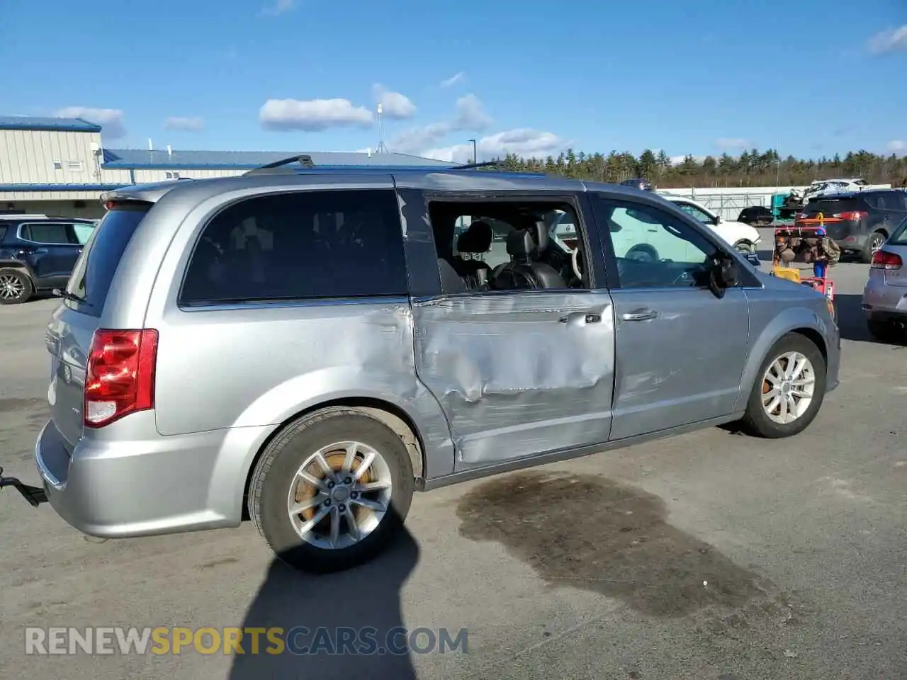 3 Photograph of a damaged car 2C4RDGCG1LR153414 DODGE CARAVAN 2020