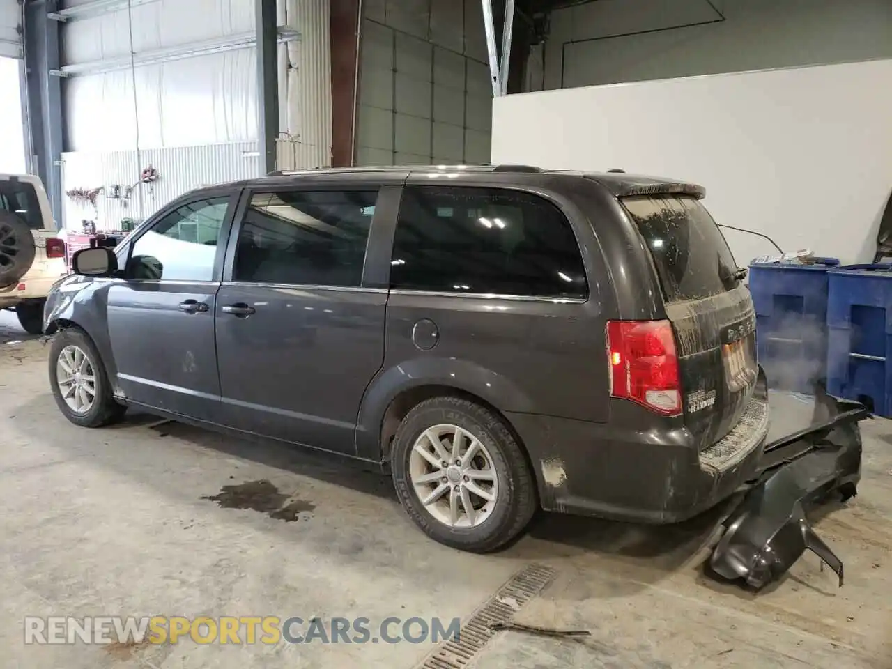 2 Photograph of a damaged car 2C4RDGCG5LR153741 DODGE CARAVAN 2020