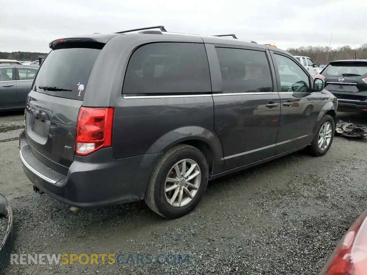 3 Photograph of a damaged car 2C4RDGCG6LR200839 DODGE CARAVAN 2020