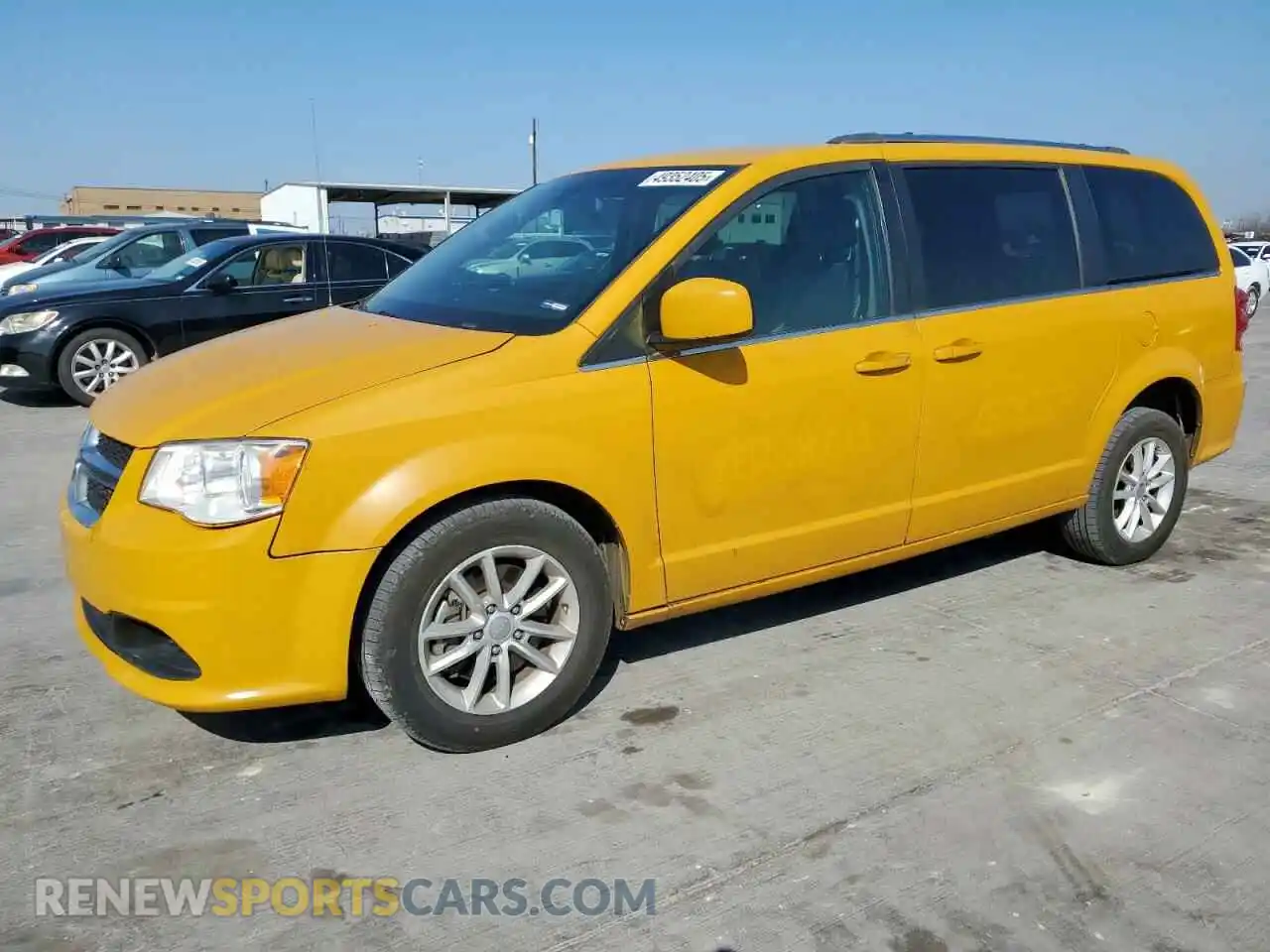 1 Photograph of a damaged car 2C4RDGCG8LR196731 DODGE CARAVAN 2020