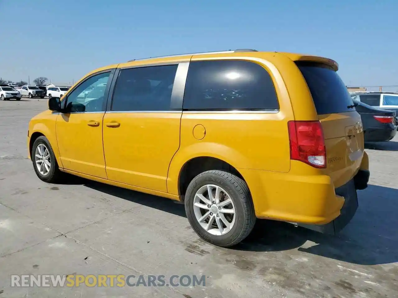 2 Photograph of a damaged car 2C4RDGCG8LR196731 DODGE CARAVAN 2020