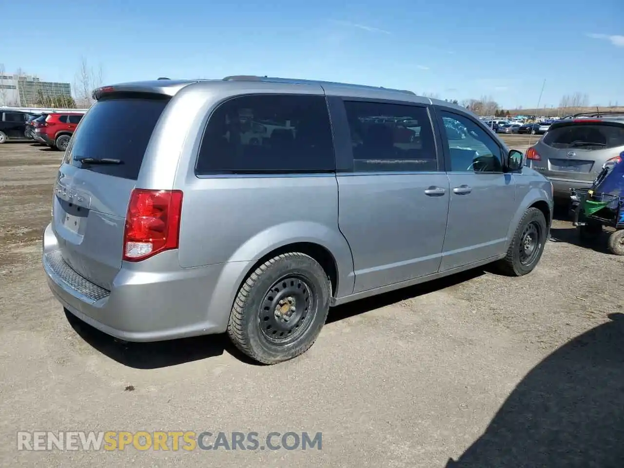 3 Photograph of a damaged car 2C4RDGCG9LR221328 DODGE CARAVAN 2020