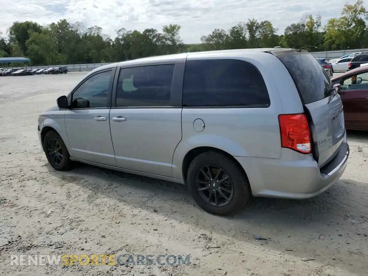 2 Photograph of a damaged car 2C4RDGEG8LR188884 DODGE CARAVAN 2020